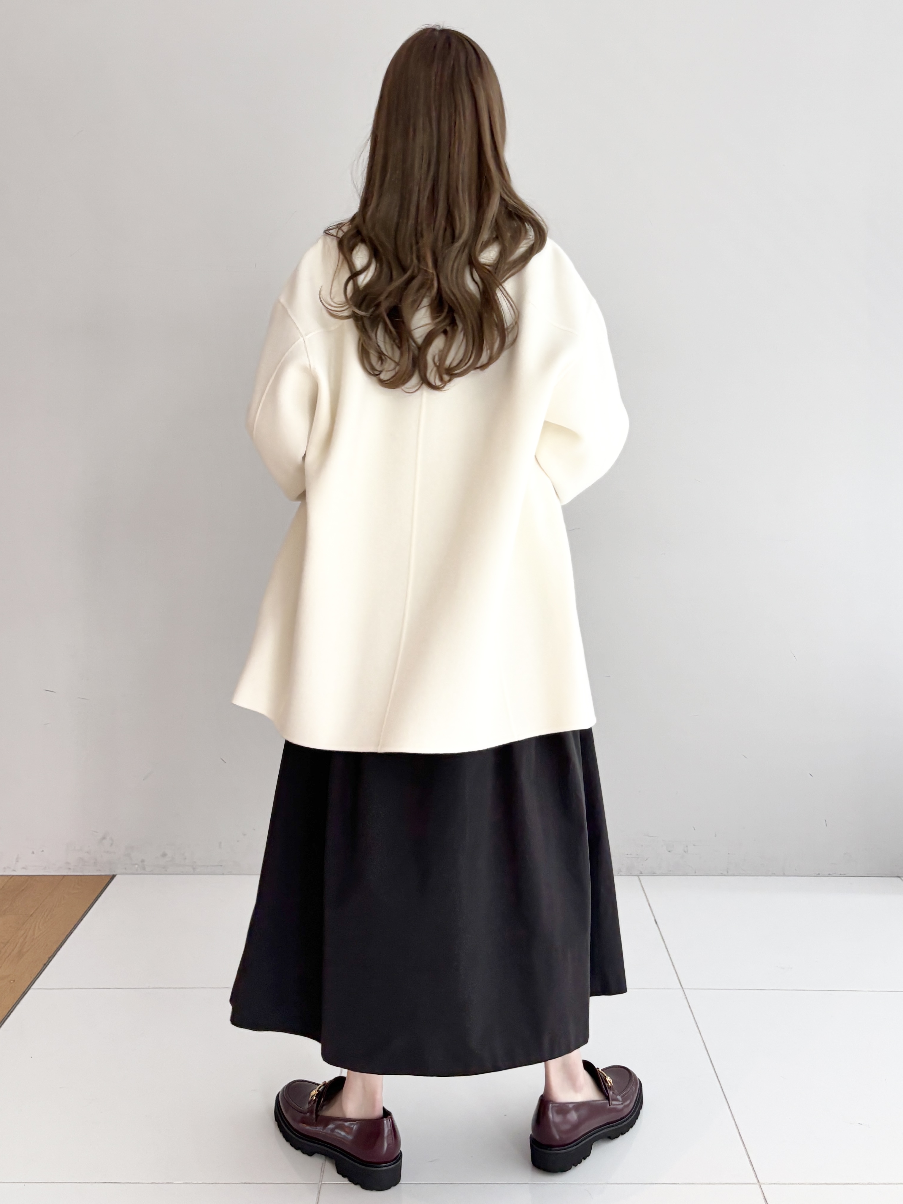 清水夏姫さんの「DRESSTERIOR｜【日本製/軽量/本革】ビットローファー」を使ったコーディネート