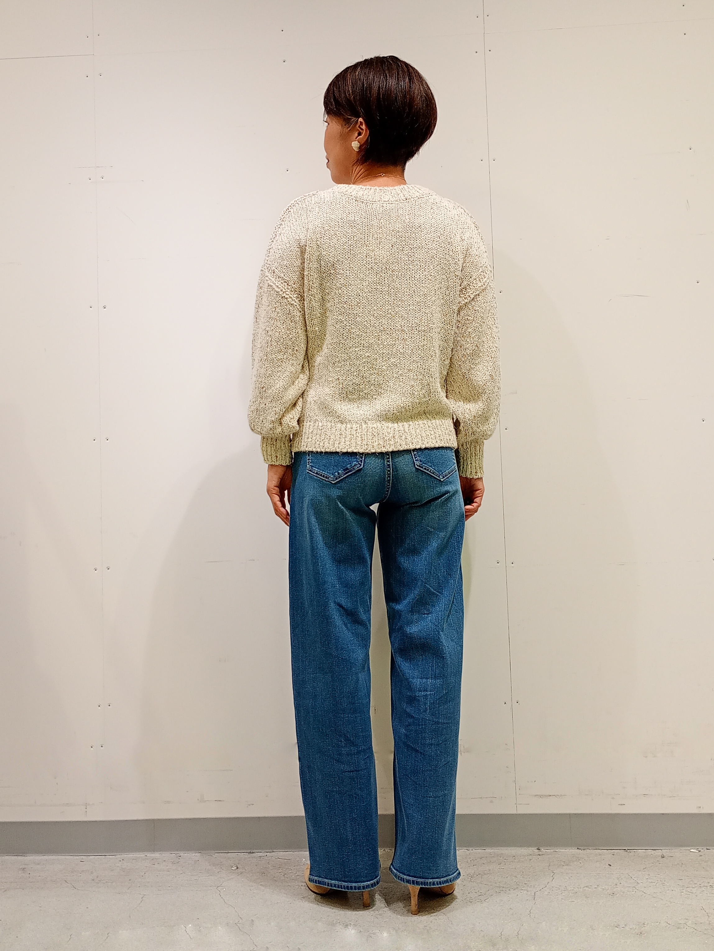 Kさんの「INDIVI｜【ウール混／配色／ゆったり】ミドル丈リバーフーディコート」を使ったコーディネート