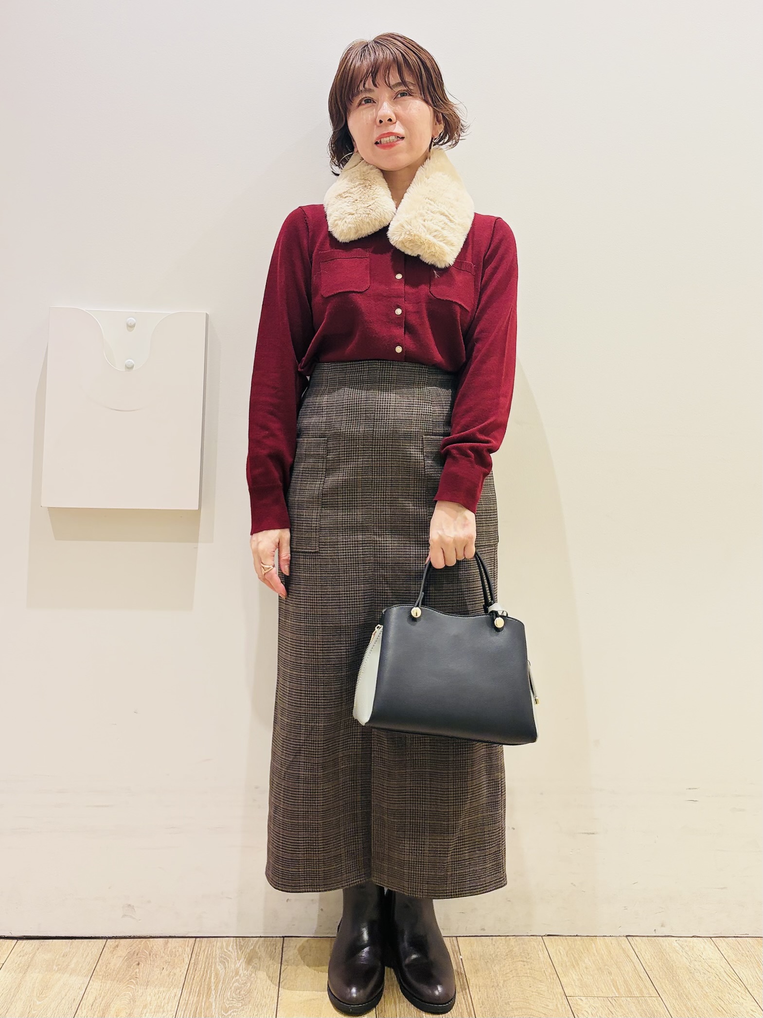 YUKOさんの「index｜『THE』名品ニットカーディガン【洗濯機OK】」を使ったコーディネート