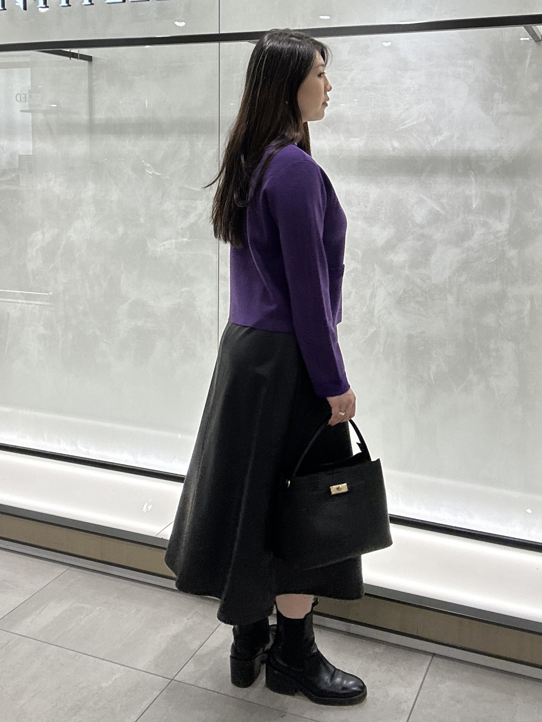 YURIさんの「UNTITLED｜【追加/新色】エアリーワンハンドルバッグ」を使ったコーディネート