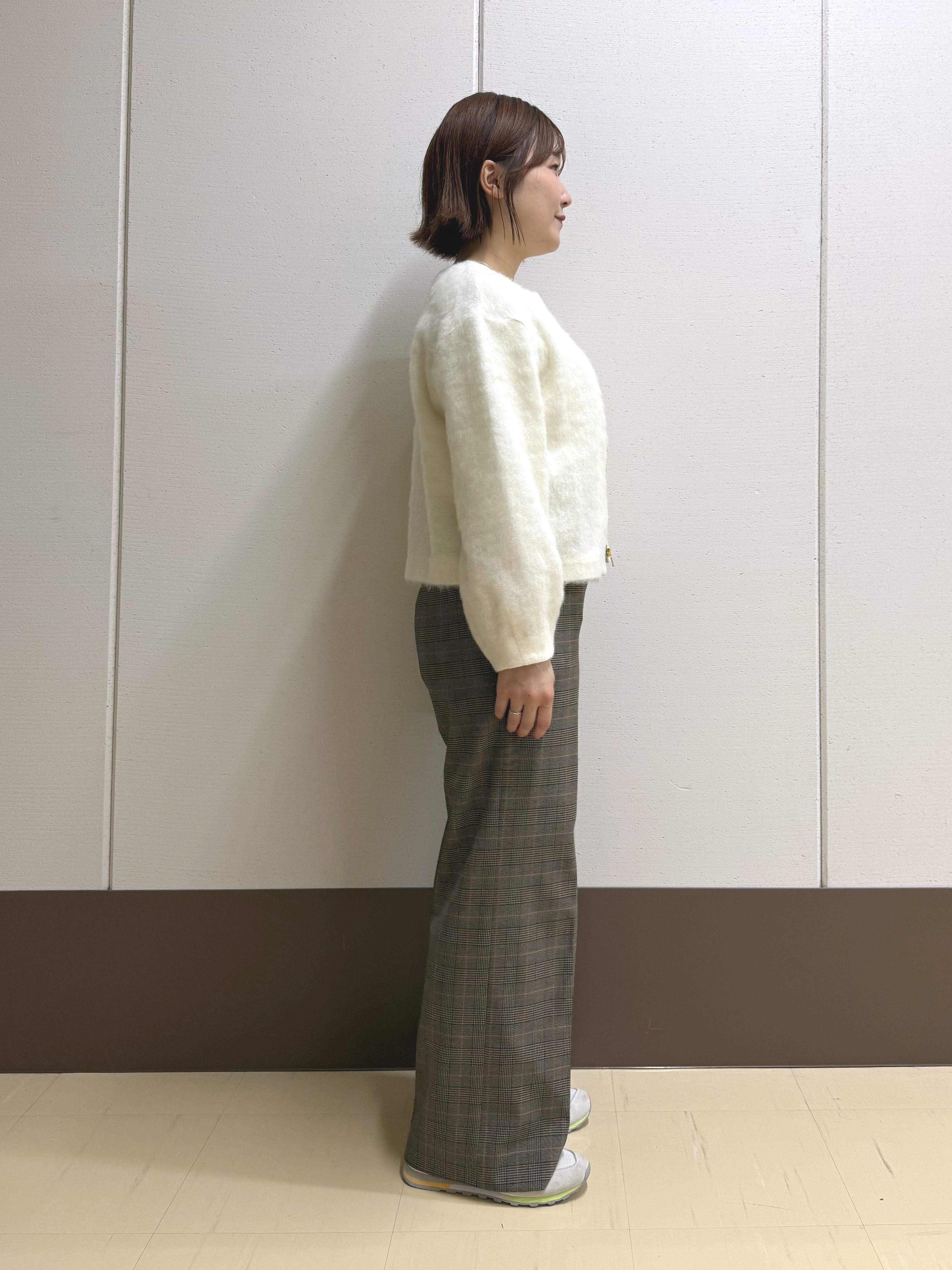 Rikoさんの「INDIVI｜【軽アウター/秋羽織り】シャギージップカーデ」を使ったコーディネート