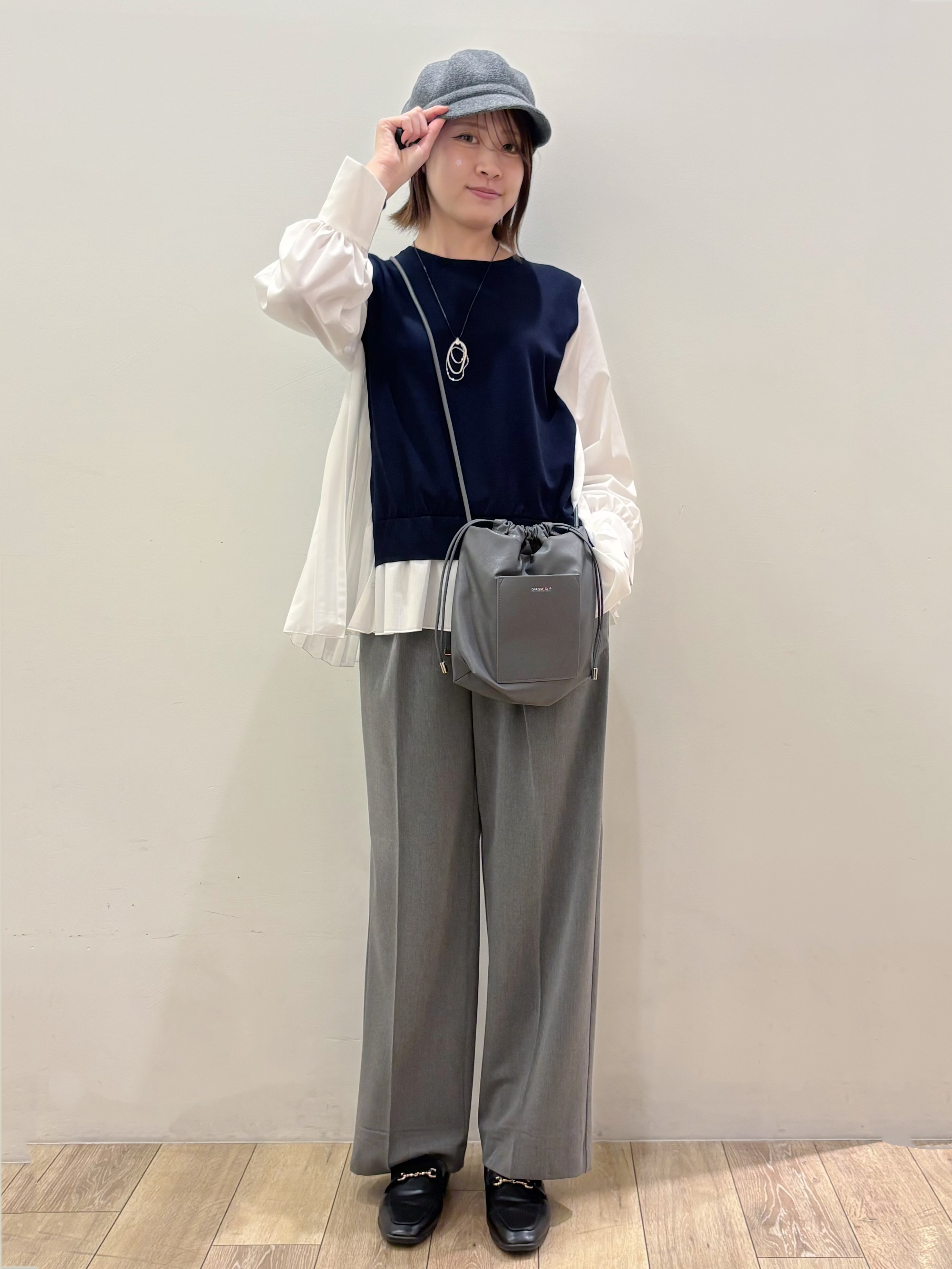 RINさんの「OPAQUE.CLIP｜プリーツデザインドッキングニット【洗濯機OK】」を使ったコーディネート