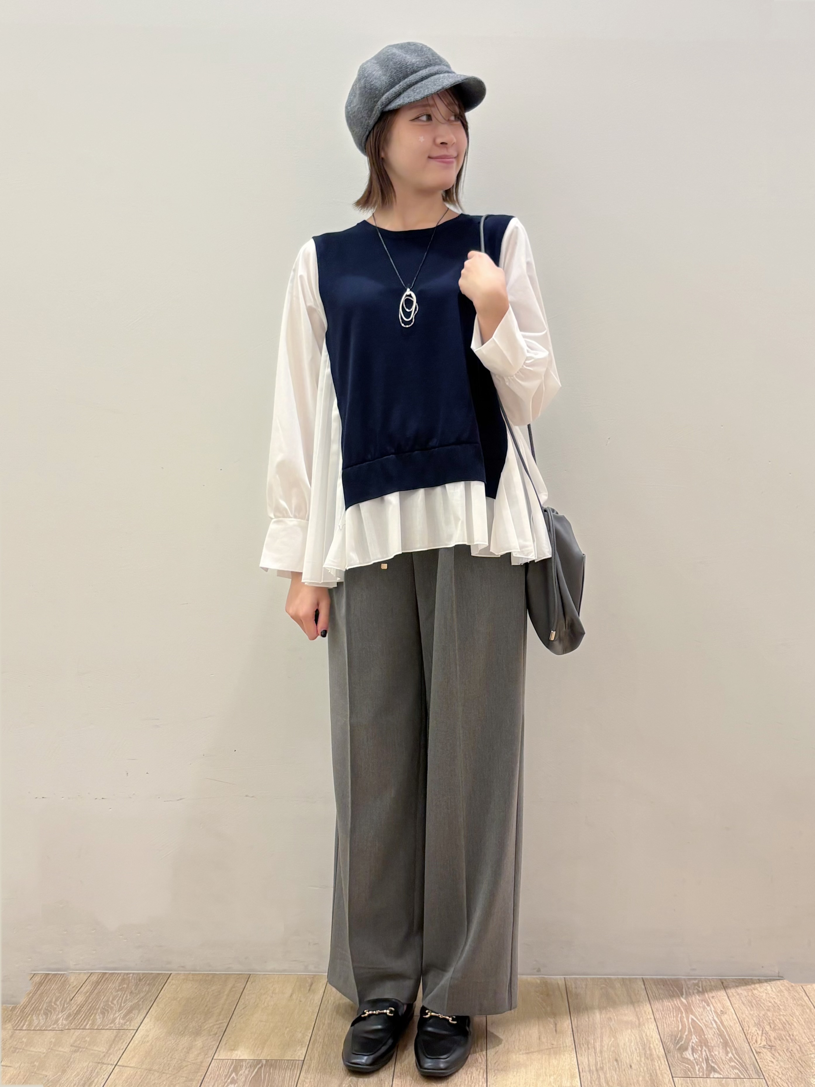 RINさんの「OPAQUE.CLIP｜プリーツデザインドッキングニット【洗濯機OK】」を使ったコーディネート