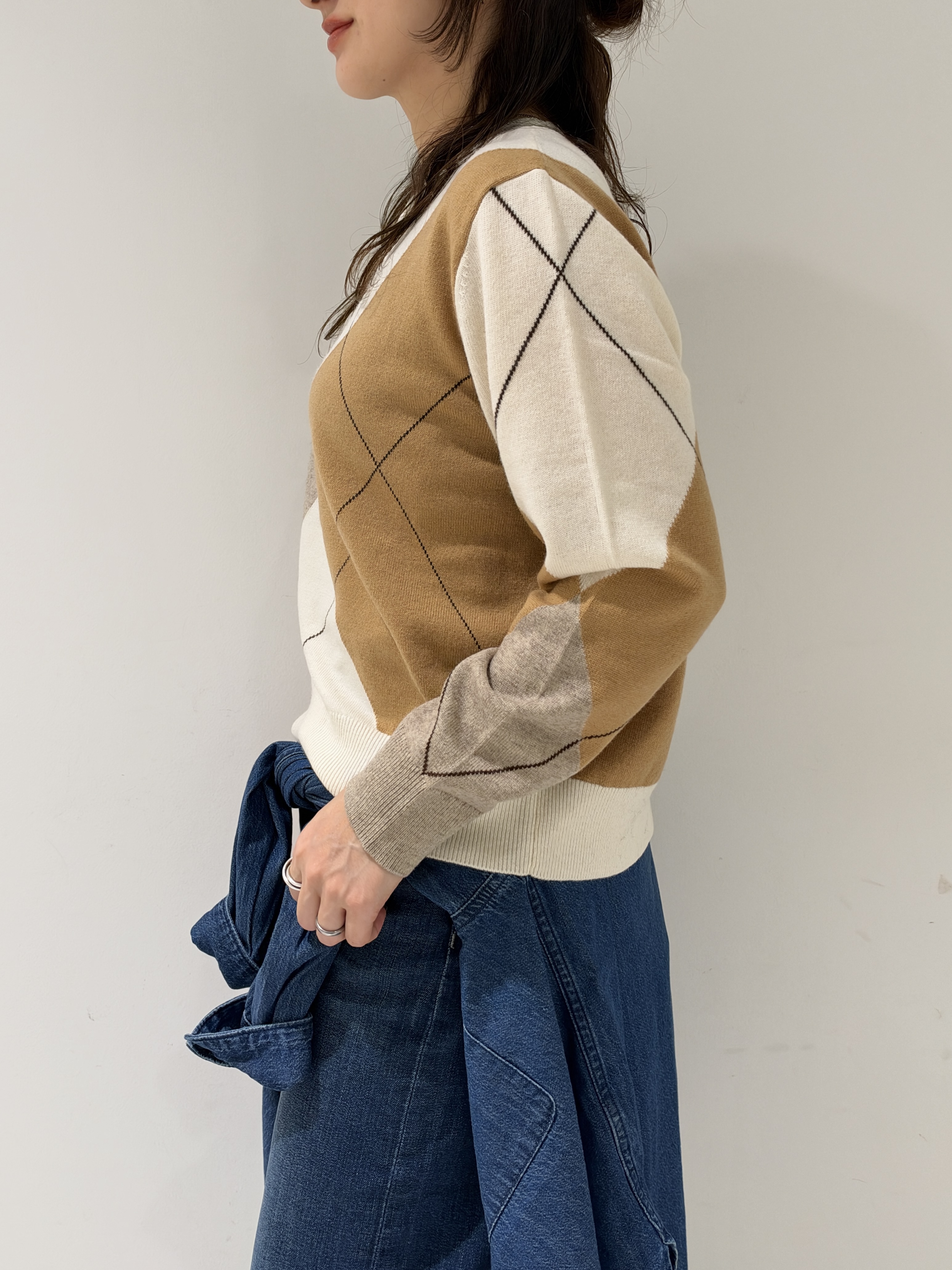 そんさんの「INDIVI｜追加生産プレオーダー開始！【ウール混】ビッグアーガイル柄ニット」を使ったコーディネート