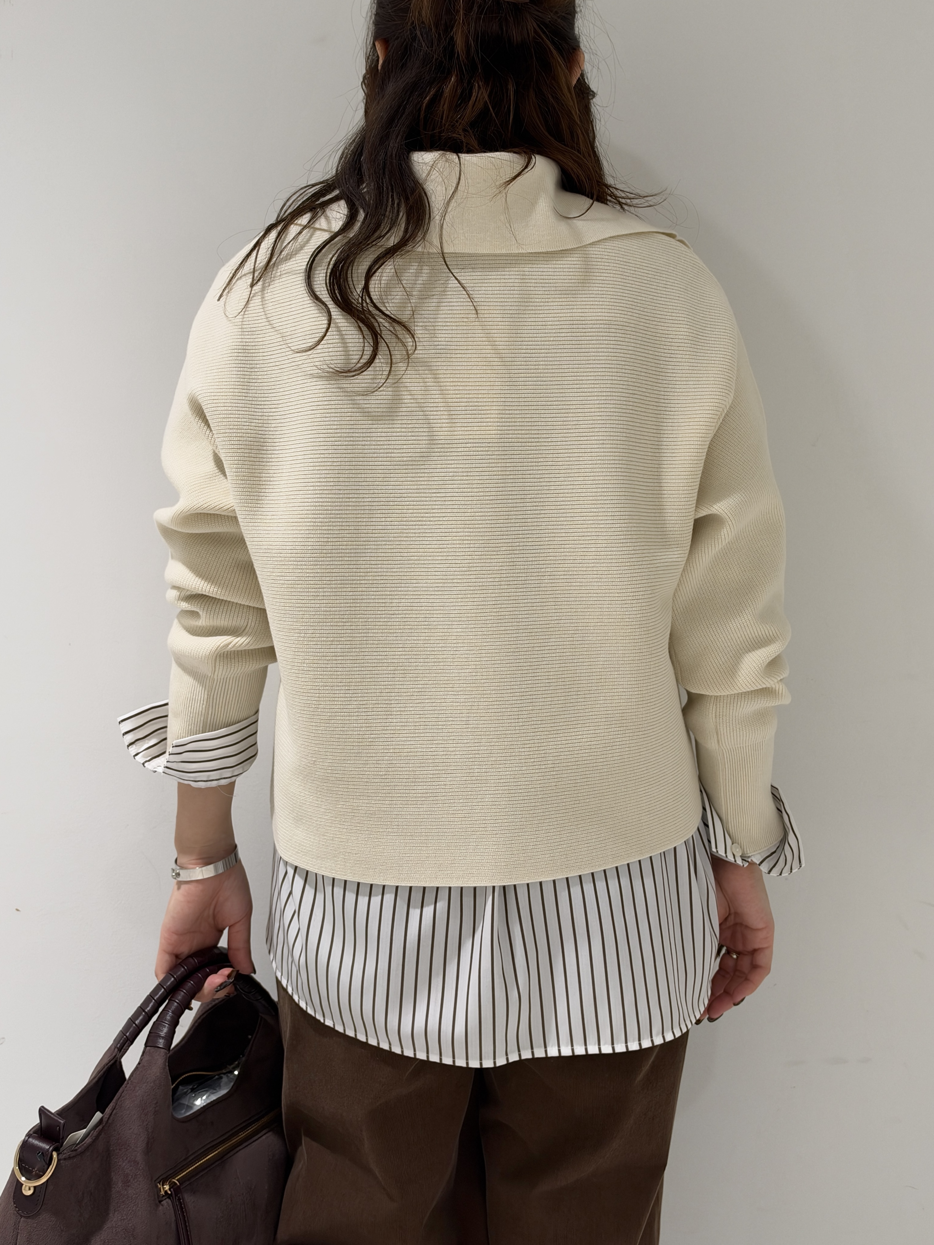そんさんの「INDIVI｜【ウール混／クロップド丈】畦編みスキッパー衿ニット」を使ったコーディネート