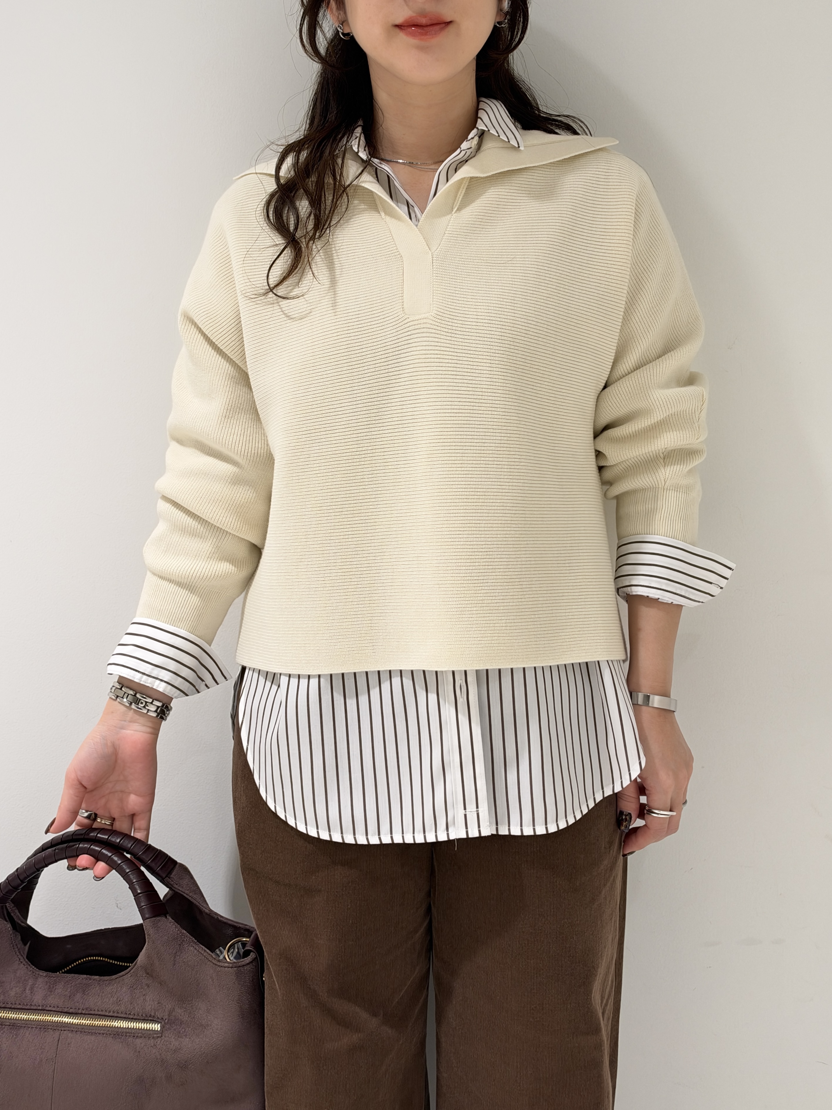 そんさんの「INDIVI｜【ウール混／クロップド丈】畦編みスキッパー衿ニット」を使ったコーディネート