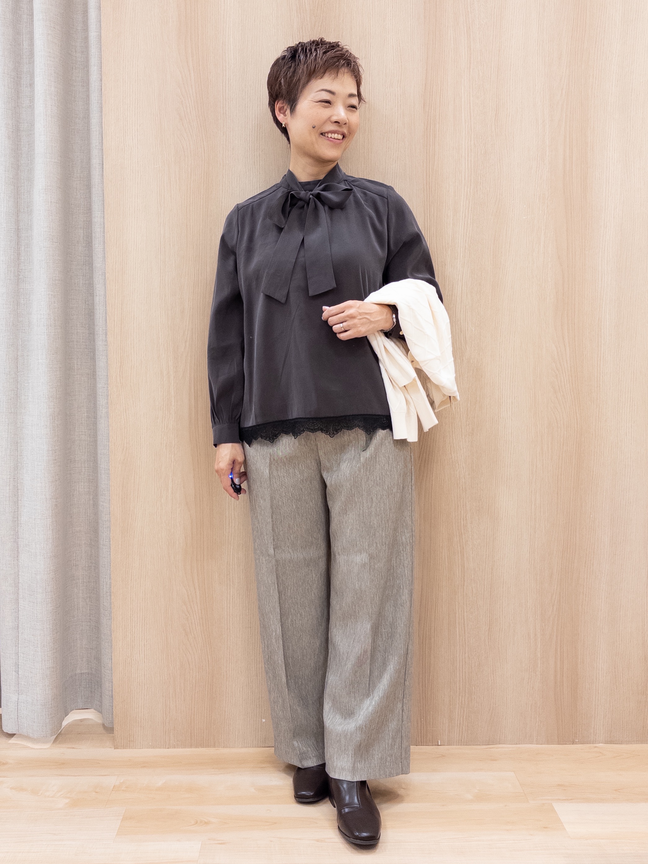 シュウコさんの「grove｜【毛玉軽減】大人上品なダイヤ柄ニットカーディガン」を使ったコーディネート