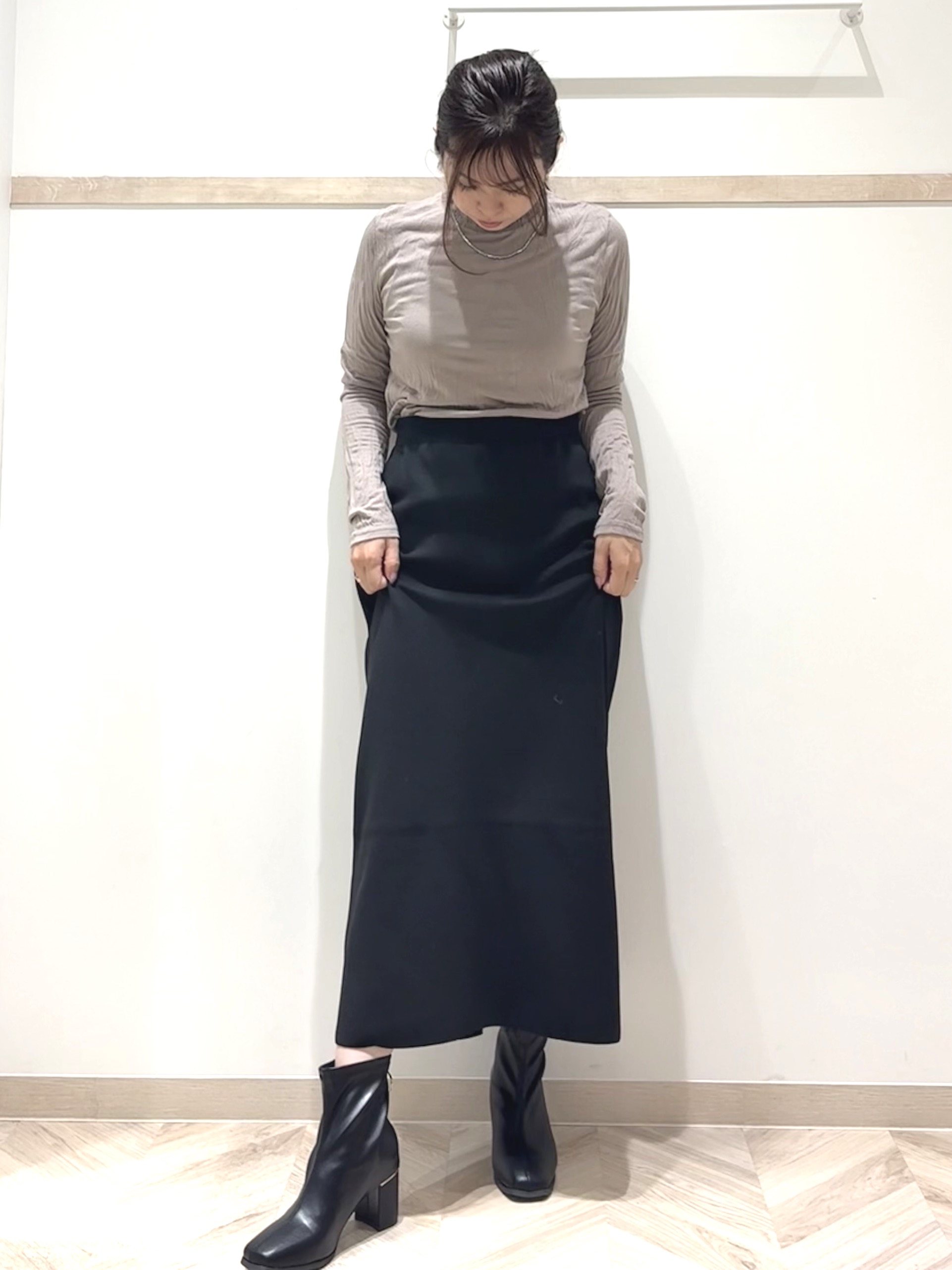 nanaさんの「SHOO･LA･RUE｜【S-LL】フード付き ブークレ調チェックコート」を使ったコーディネート