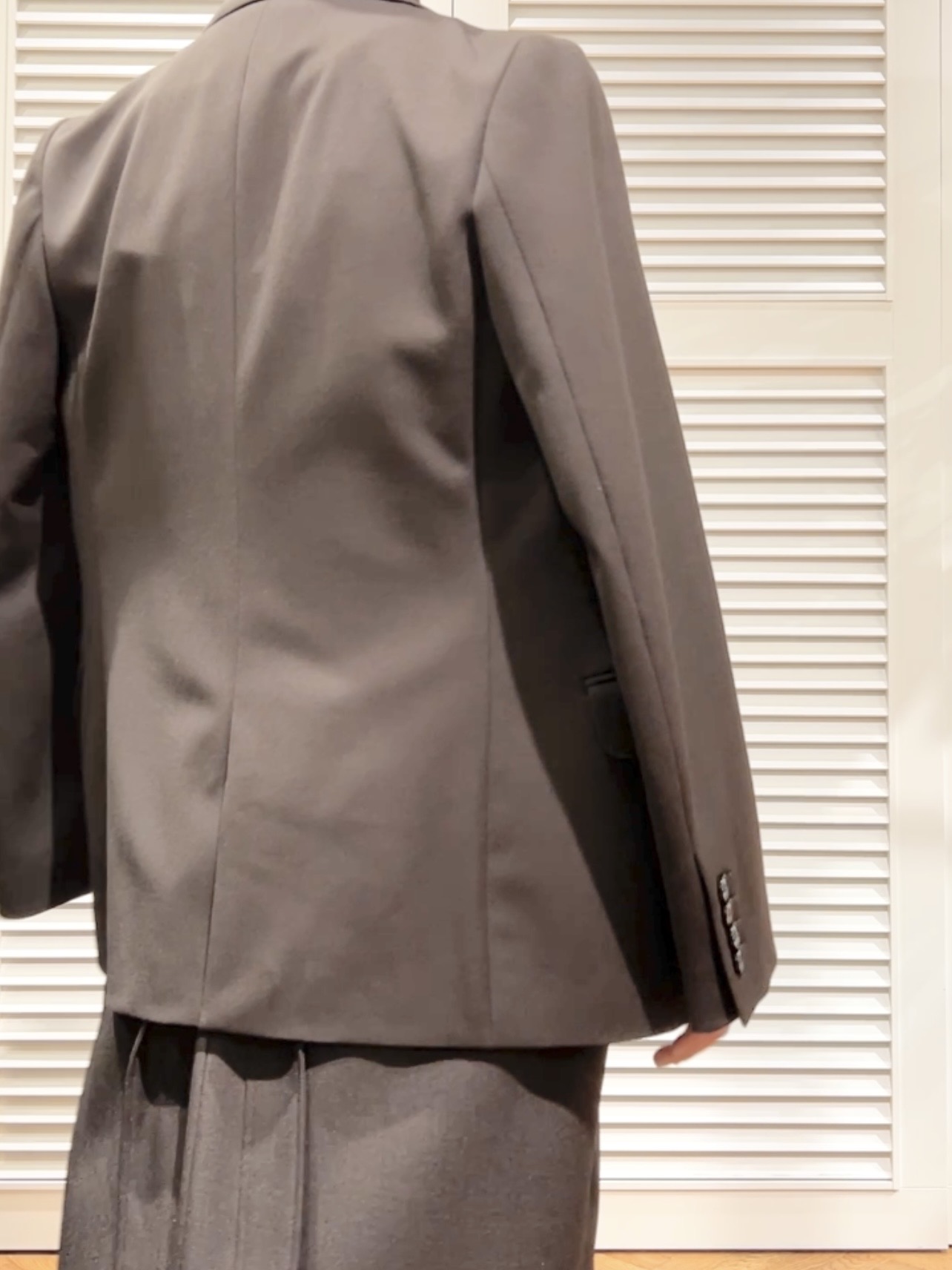OCHIAIさんの「DRESSTERIOR｜【セットアップ可/温度調節】コンフォータブルジャケット」を使ったコーディネート