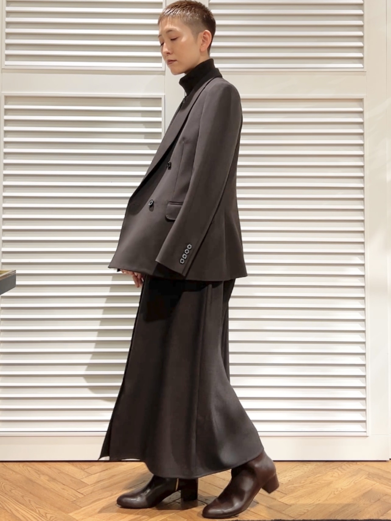 OCHIAIさんの「DRESSTERIOR｜【セットアップ可/温度調節】コンフォータブルジャケット」を使ったコーディネート