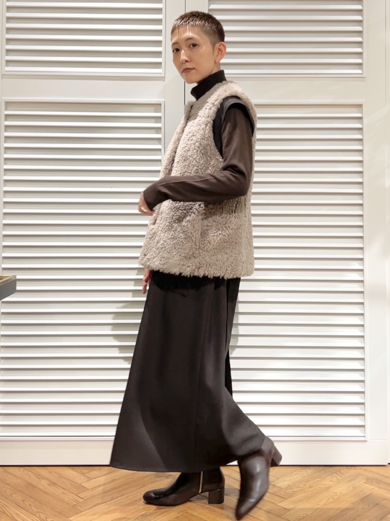 OCHIAIさんの「DRESSTERIOR｜エコファージレ」を使ったコーディネート