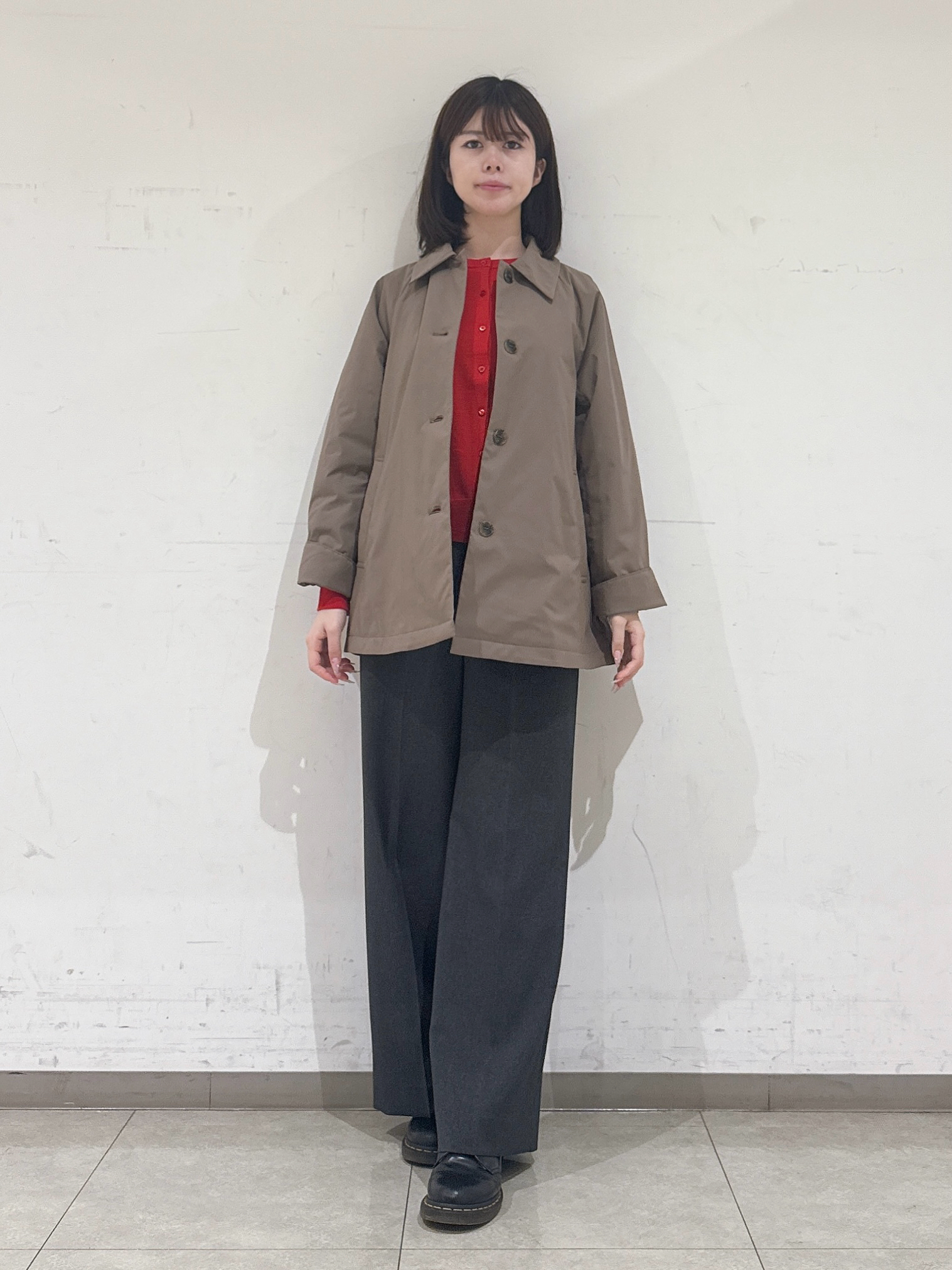 rinaさんの「INDIVI｜【ウール混／美素材】ベーシック丸首カーディガン」を使ったコーディネート
