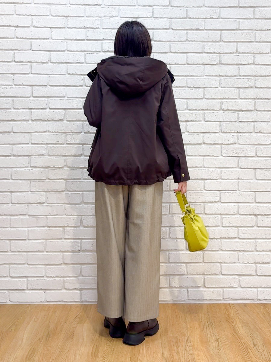 𝐜𝐡𝐢𝐤𝐚さんの「SHOO･LA･RUE｜【洗濯機可/撥水/マルチWAY】ファーライナー付き 毎日欲張りマンパ」を使ったコーディネート