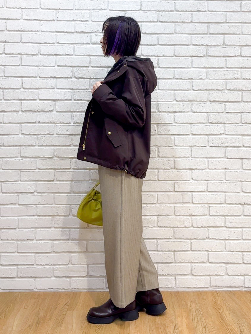 𝐜𝐡𝐢𝐤𝐚さんの「SHOO･LA･RUE｜【洗濯機可/撥水/マルチWAY】ファーライナー付き 毎日欲張りマンパ」を使ったコーディネート