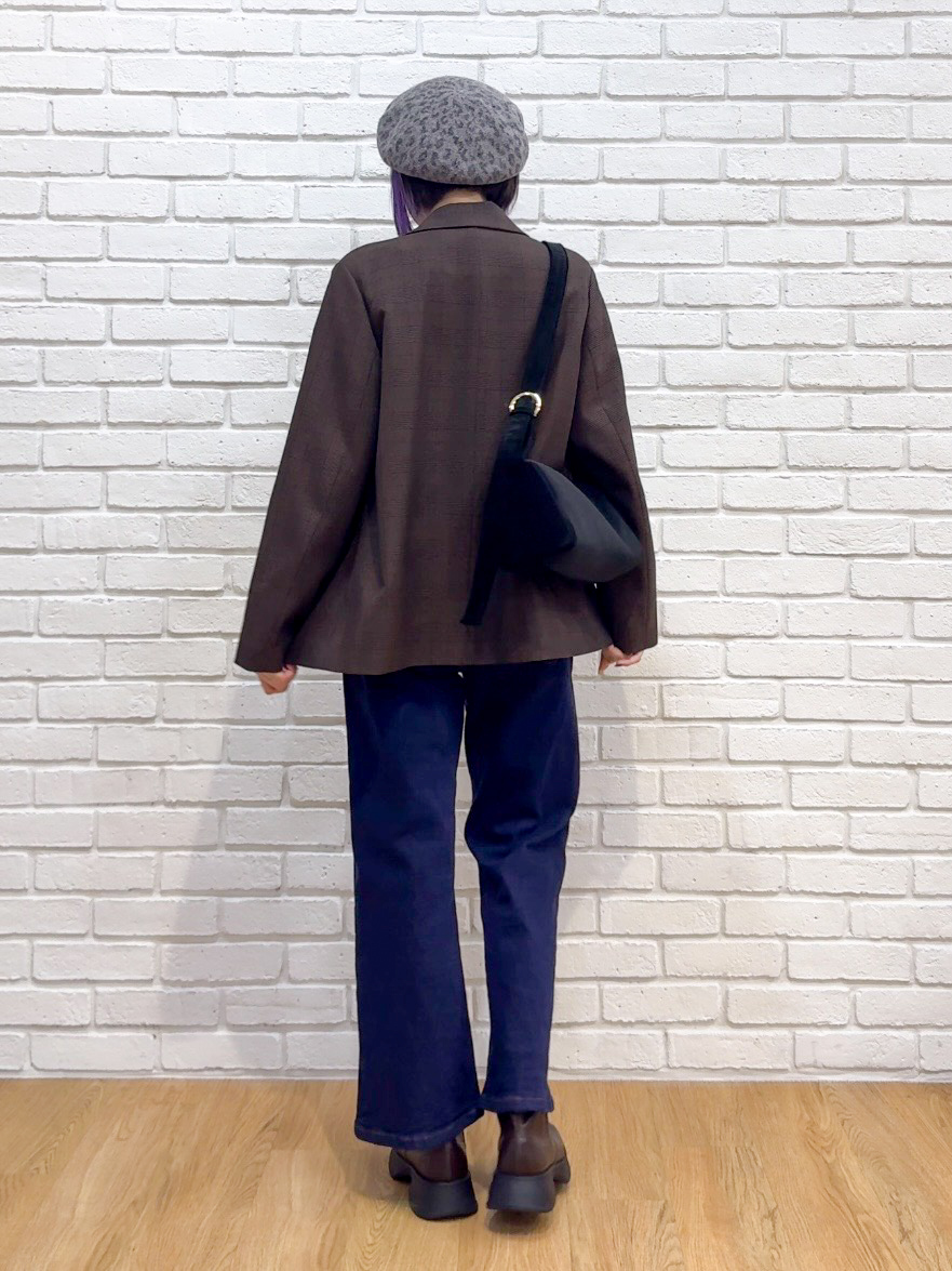 𝐜𝐡𝐢𝐤𝐚さんの「SHOO･LA･RUE｜【セットアップ可/洗濯後しわになりにくい】ウールフィール ダブルジャケット」を使ったコーディネート