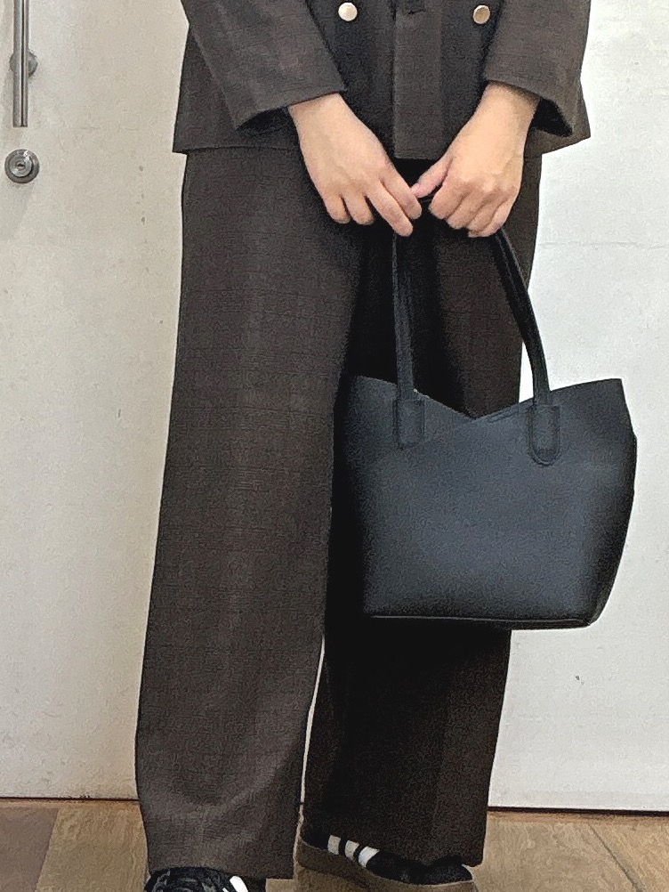 Karinさんの「SHOO･LA･RUE｜【セットアップ可/洗濯後しわになりにくい】ウールフィール ダブルジャケット」を使ったコーディネート