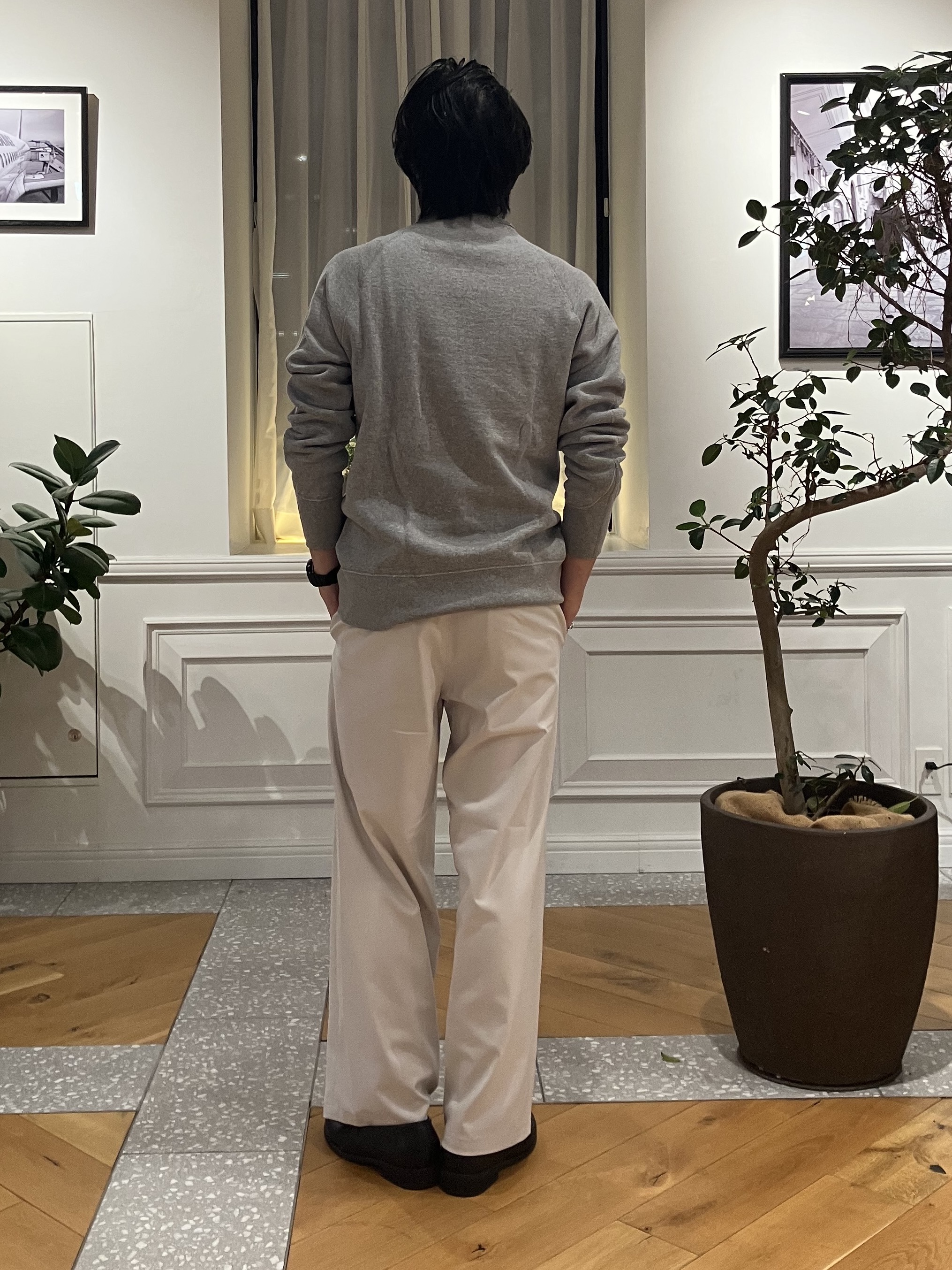 junyaさんの「DRESSTERIOR｜◆[DRESSTERIOR定番]吊裏毛プルオーバースウェット」を使ったコーディネート