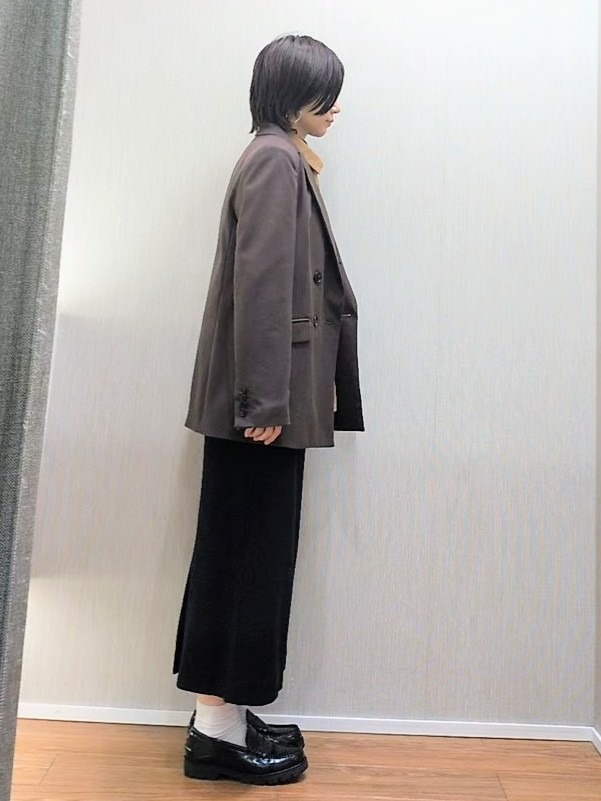 ミズタさんの「UNTITLED｜【セットアップ可/通勤にも】ウールダブルジャケット」を使ったコーディネート