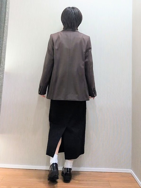ミズタさんの「UNTITLED｜【セットアップ可/通勤にも】ウールダブルジャケット」を使ったコーディネート