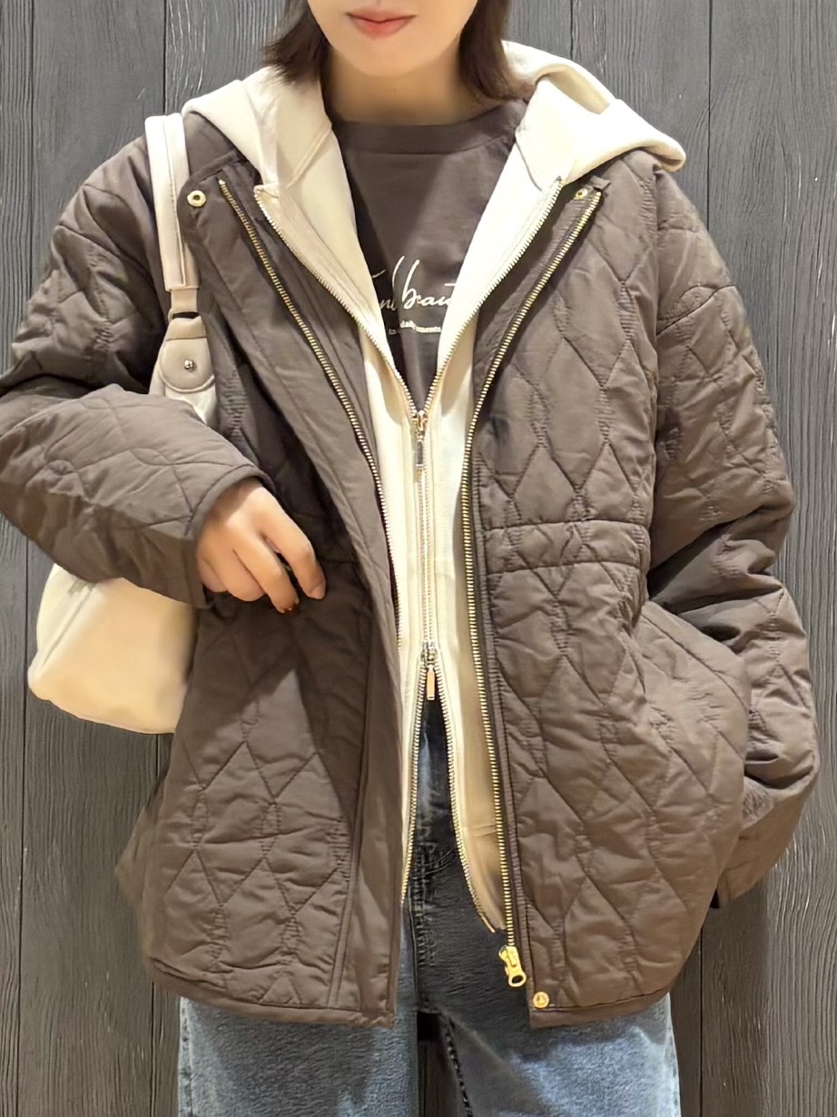 meiさんの「SHOO･LA･RUE｜【撥水/S-LL/洗濯機可】ウエスト絞れる キルト中綿ジャケット」を使ったコーディネート