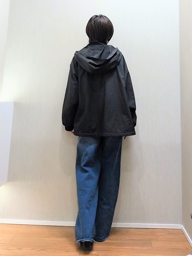ミズタさんの「UNTITLED｜【撥水/軽アウター/2way】タフタマウンテンパーカー」を使ったコーディネート