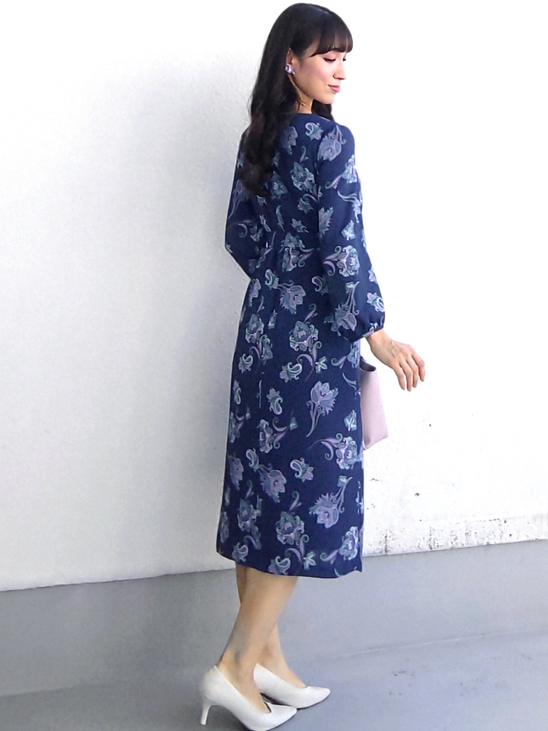 keinaさんの「SunaUna｜【手洗い可／日本製】ペイズリー柄パフスリーブワンピース」を使ったコーディネート