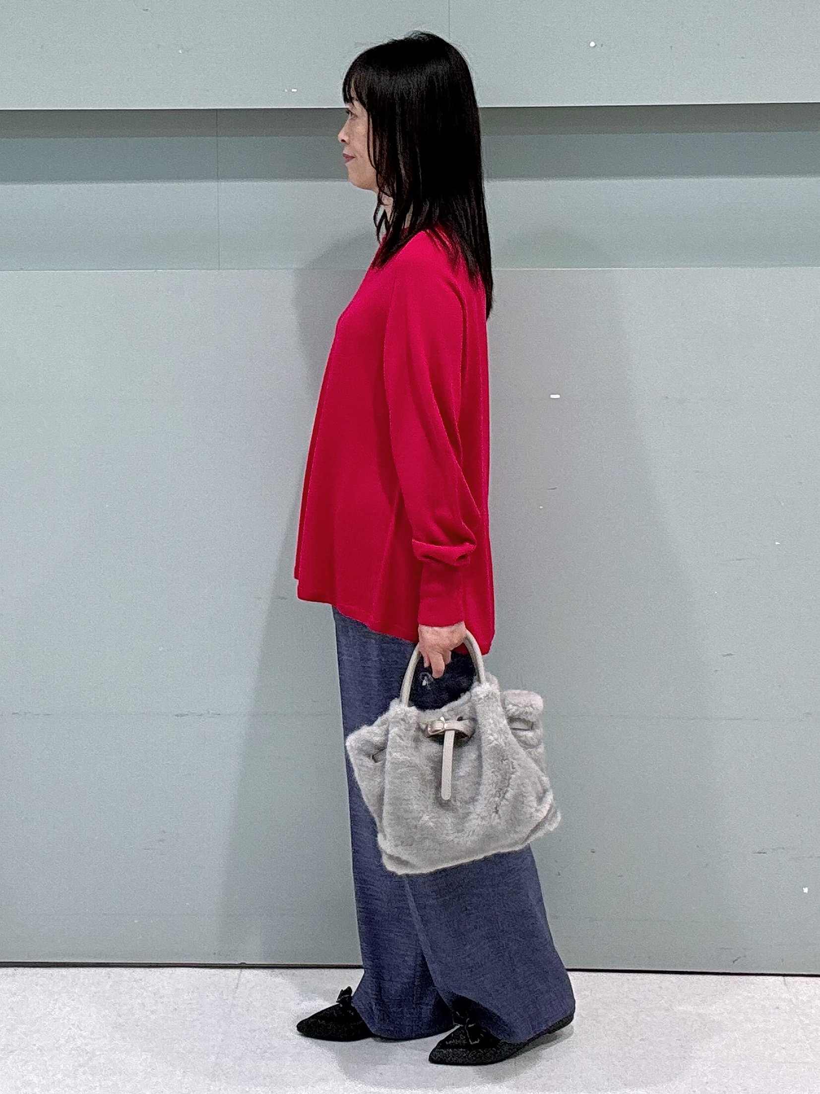 makiさんの「UNTITLED｜【シルク混/薄手ニット】Aラインシルエットニットプルオーバー」を使ったコーディネート