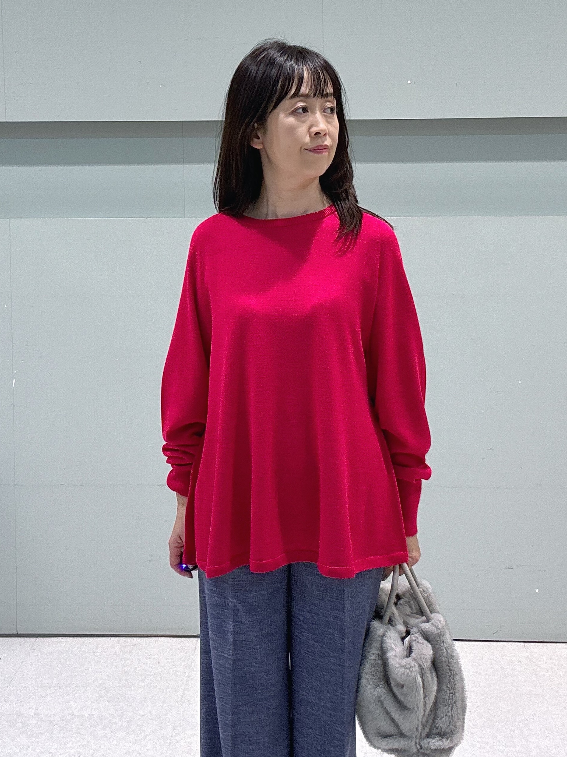 makiさんの「UNTITLED｜【シルク混/薄手ニット】Aラインシルエットニットプルオーバー」を使ったコーディネート