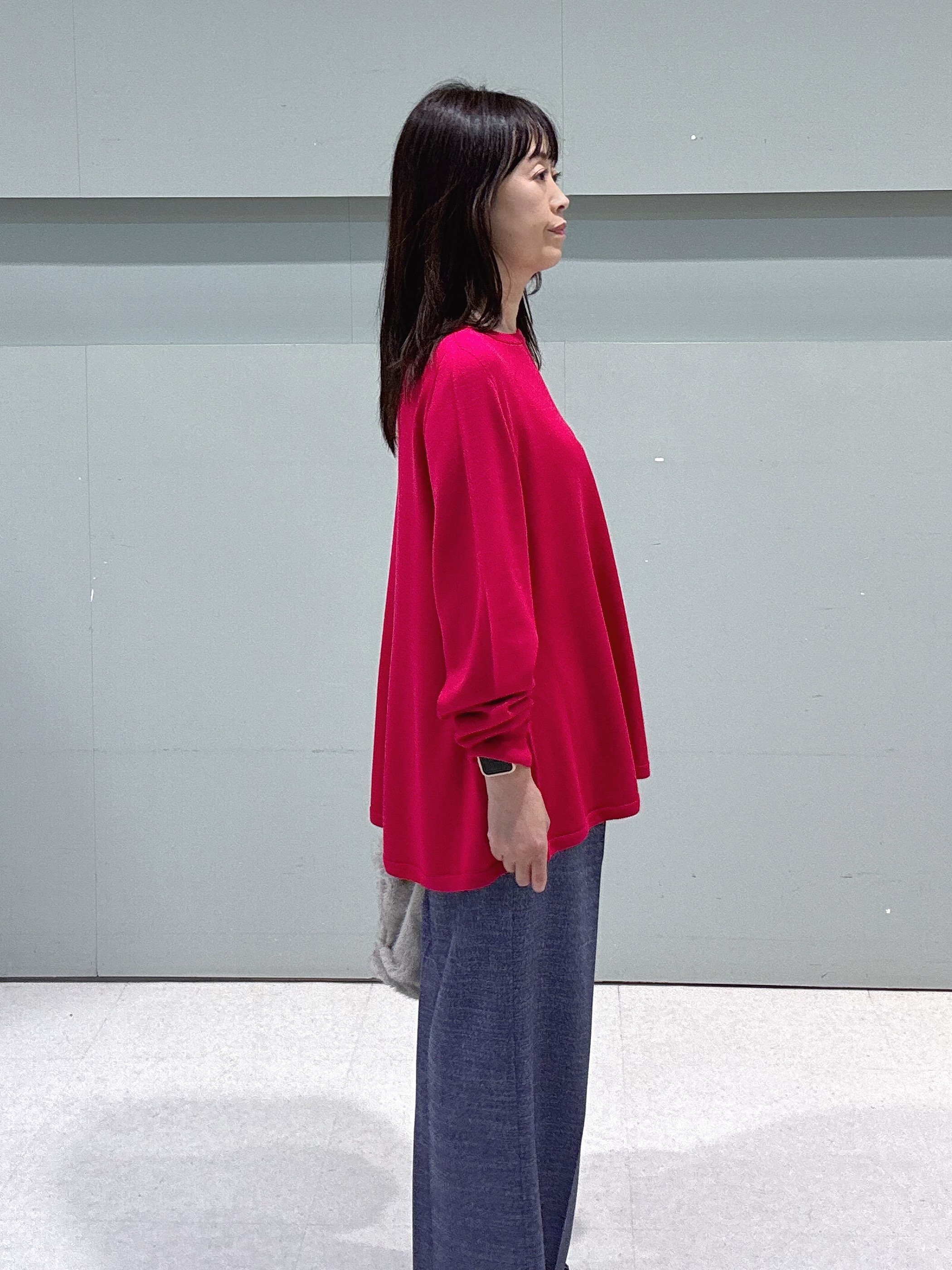 makiさんの「UNTITLED｜【シルク混/薄手ニット】Aラインシルエットニットプルオーバー」を使ったコーディネート