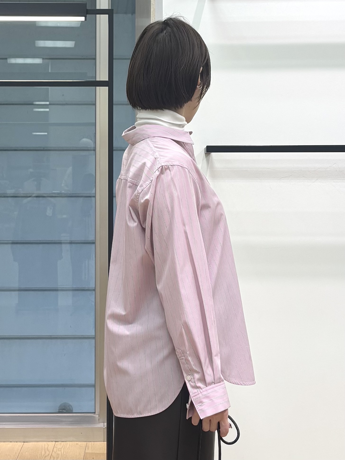asamiさんの「INDIVI｜【2WAY／ストライプ柄】ベーシックシャツ」を使ったコーディネート
