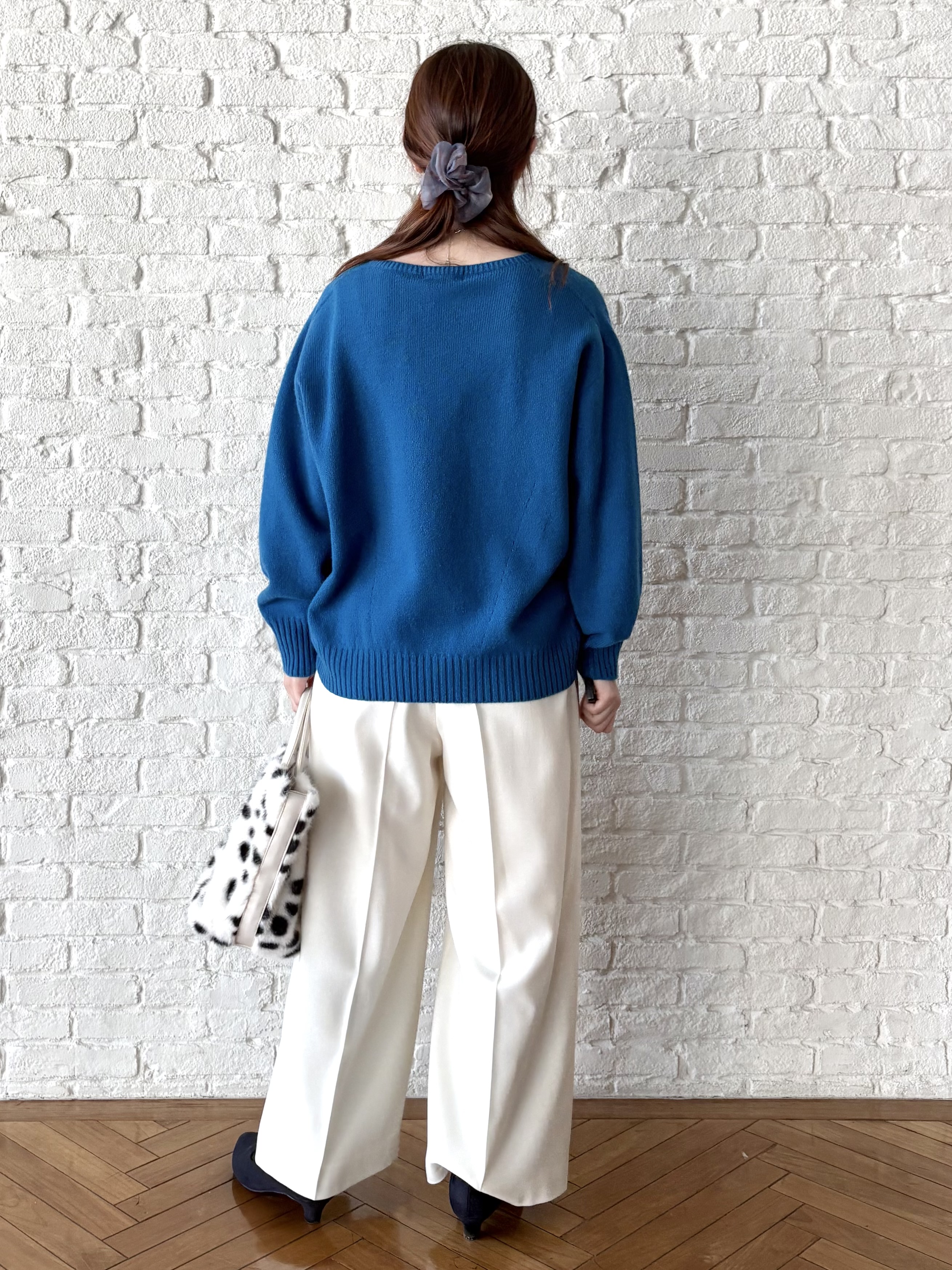 mikiさんの「Reflect｜パール調バー&times;チェーンネックレス」を使ったコーディネート