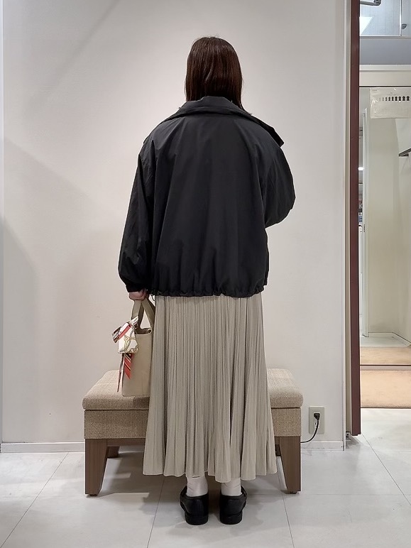 YUIさんの「UNTITLED｜【撥水/軽アウター/2way】タフタマウンテンパーカー」を使ったコーディネート