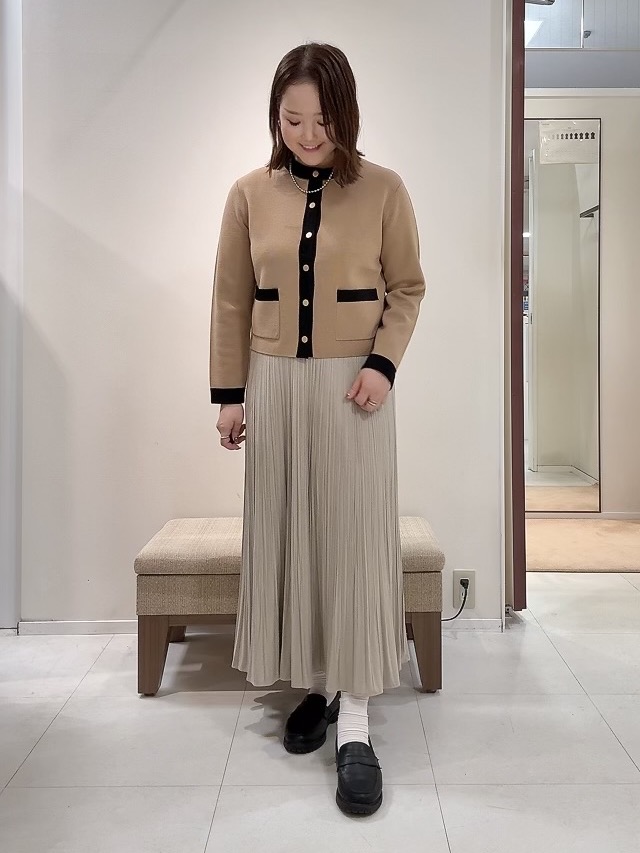 YUIさんの「UNTITLED｜【アンサンブル可/ジャケットライク】モールラインカーディガン」を使ったコーディネート