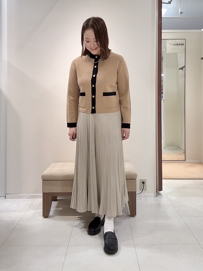 YUIさんの「UNTITLED｜【アンサンブル可/ジャケットライク】モールラインカーディガン」を使ったコーディネート