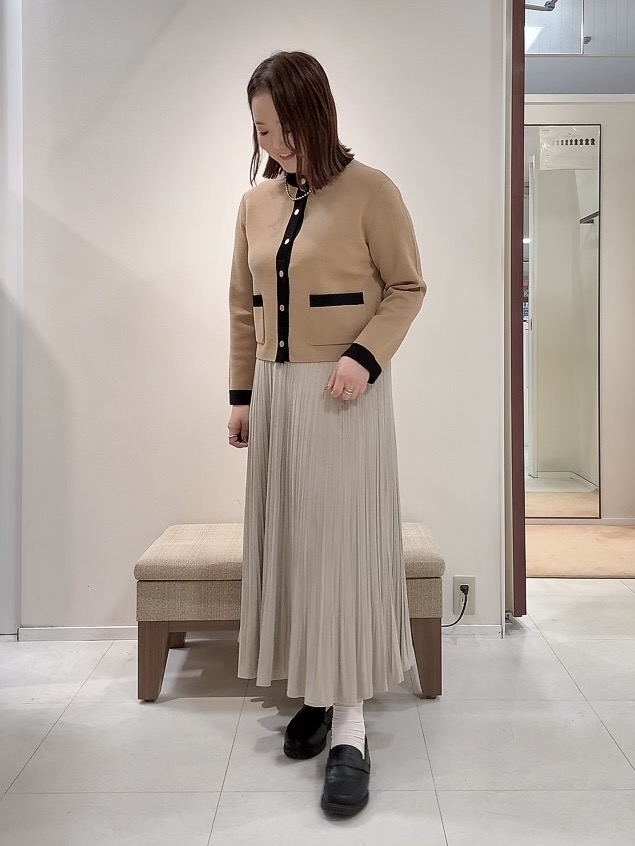 YUIさんの「UNTITLED｜【アンサンブル可/ジャケットライク】モールラインカーディガン」を使ったコーディネート