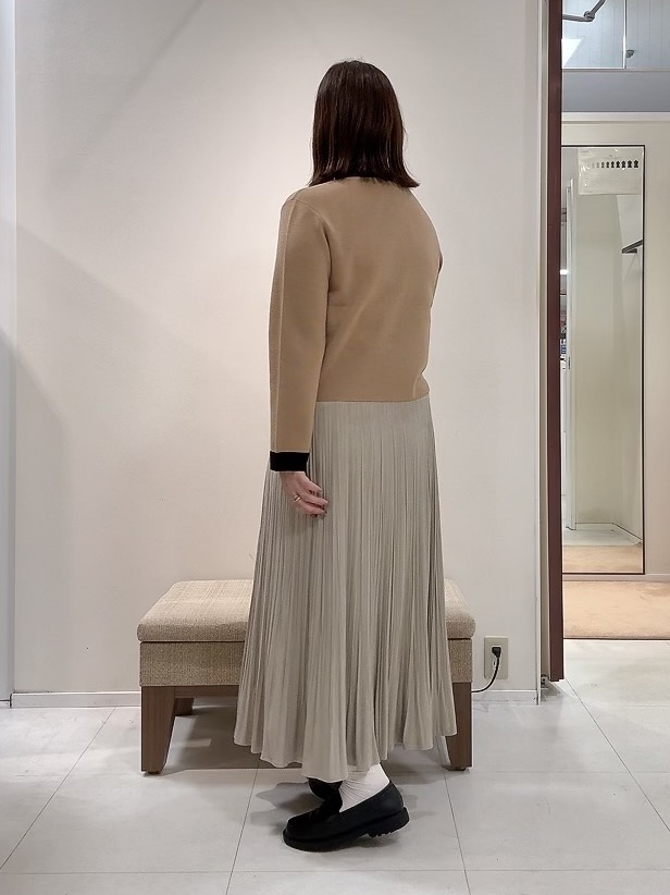 YUIさんの「UNTITLED｜【アンサンブル可/ジャケットライク】モールラインカーディガン」を使ったコーディネート