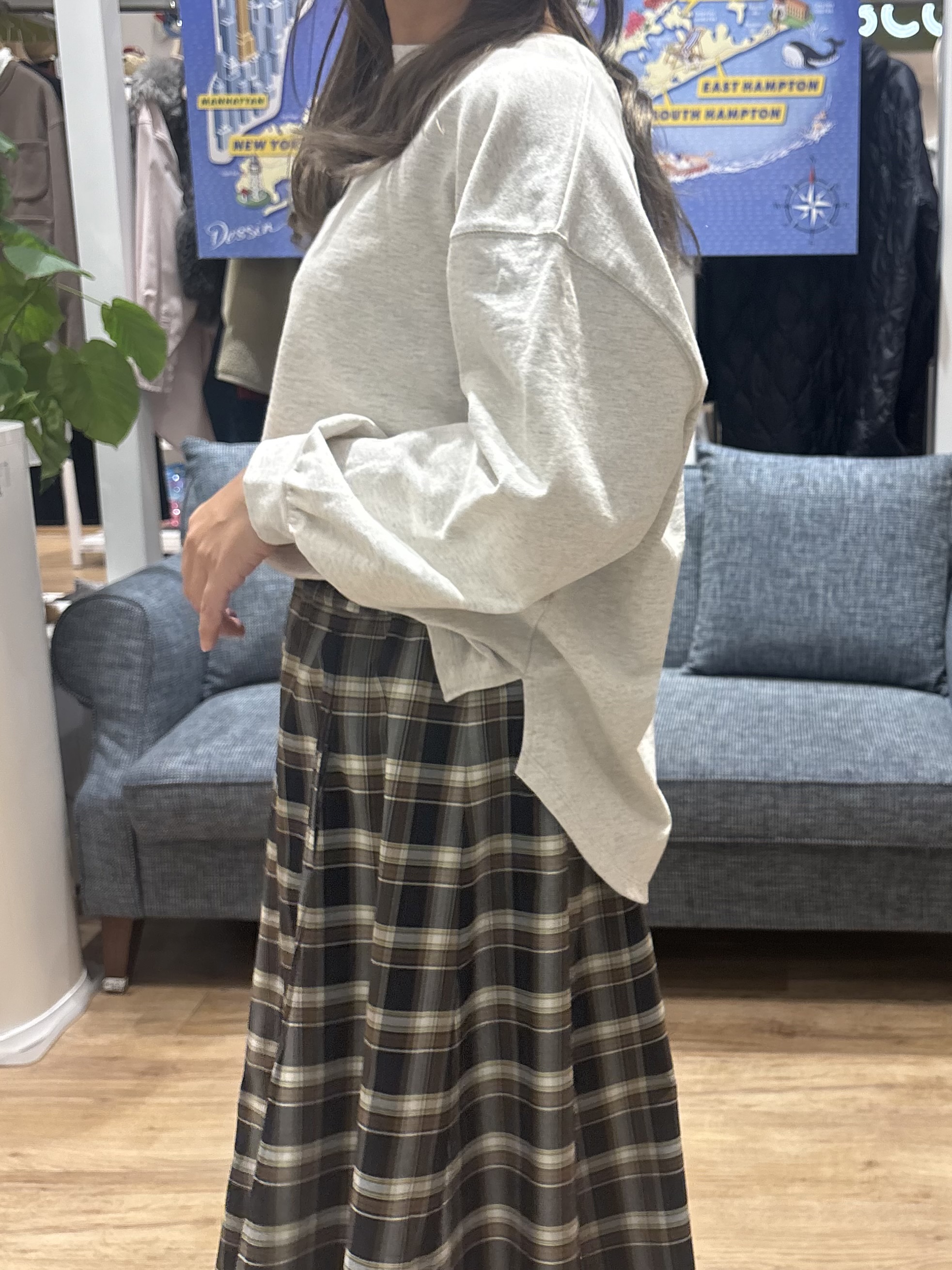 yuinaさんの「Dessin｜【洗える/ウエストゴム】チェック柄切り替えフレアスカート」を使ったコーディネート