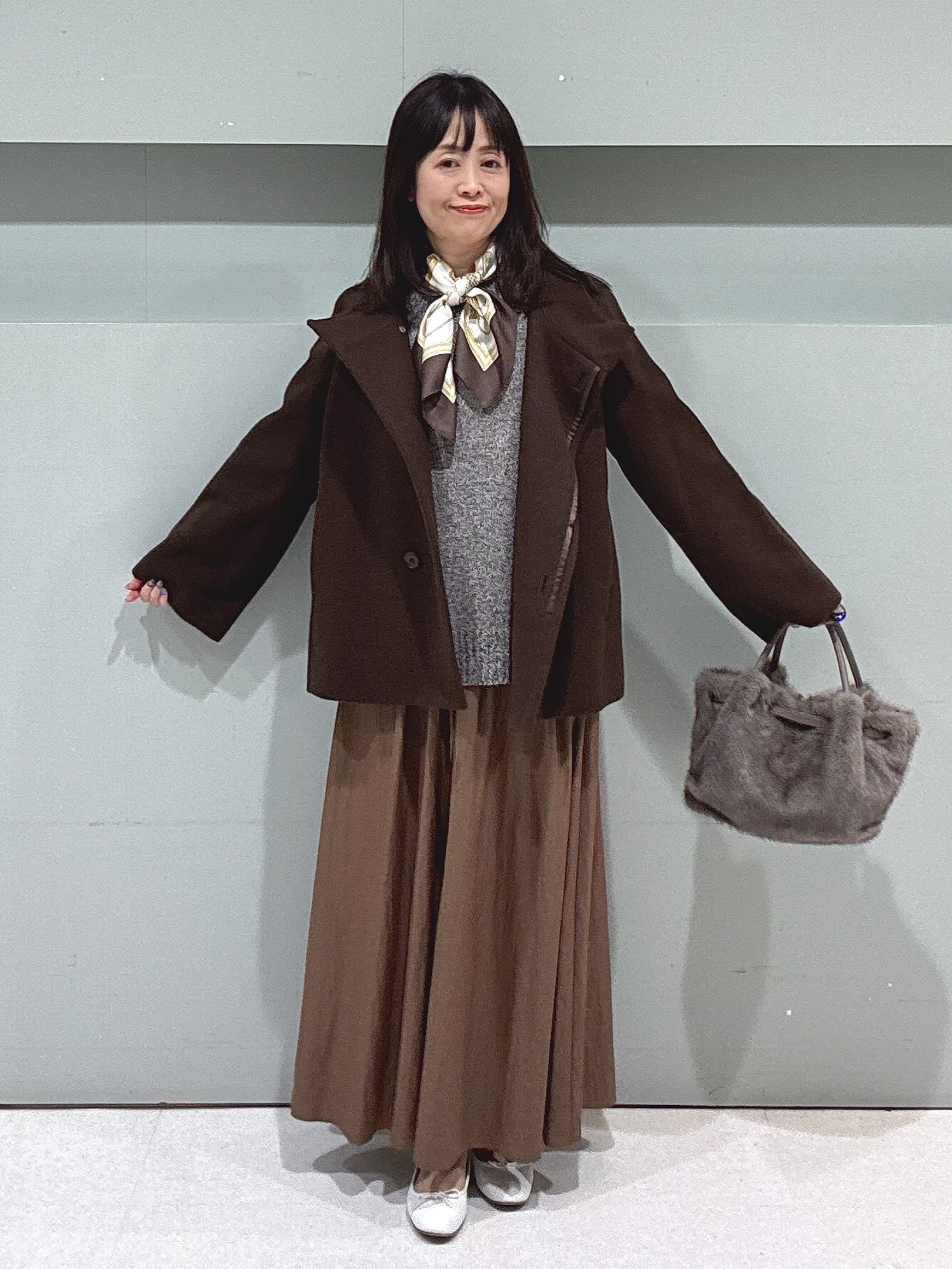 makiさんの「UNTITLED｜【軽アウター/ウール100】ウールショートコート」を使ったコーディネート