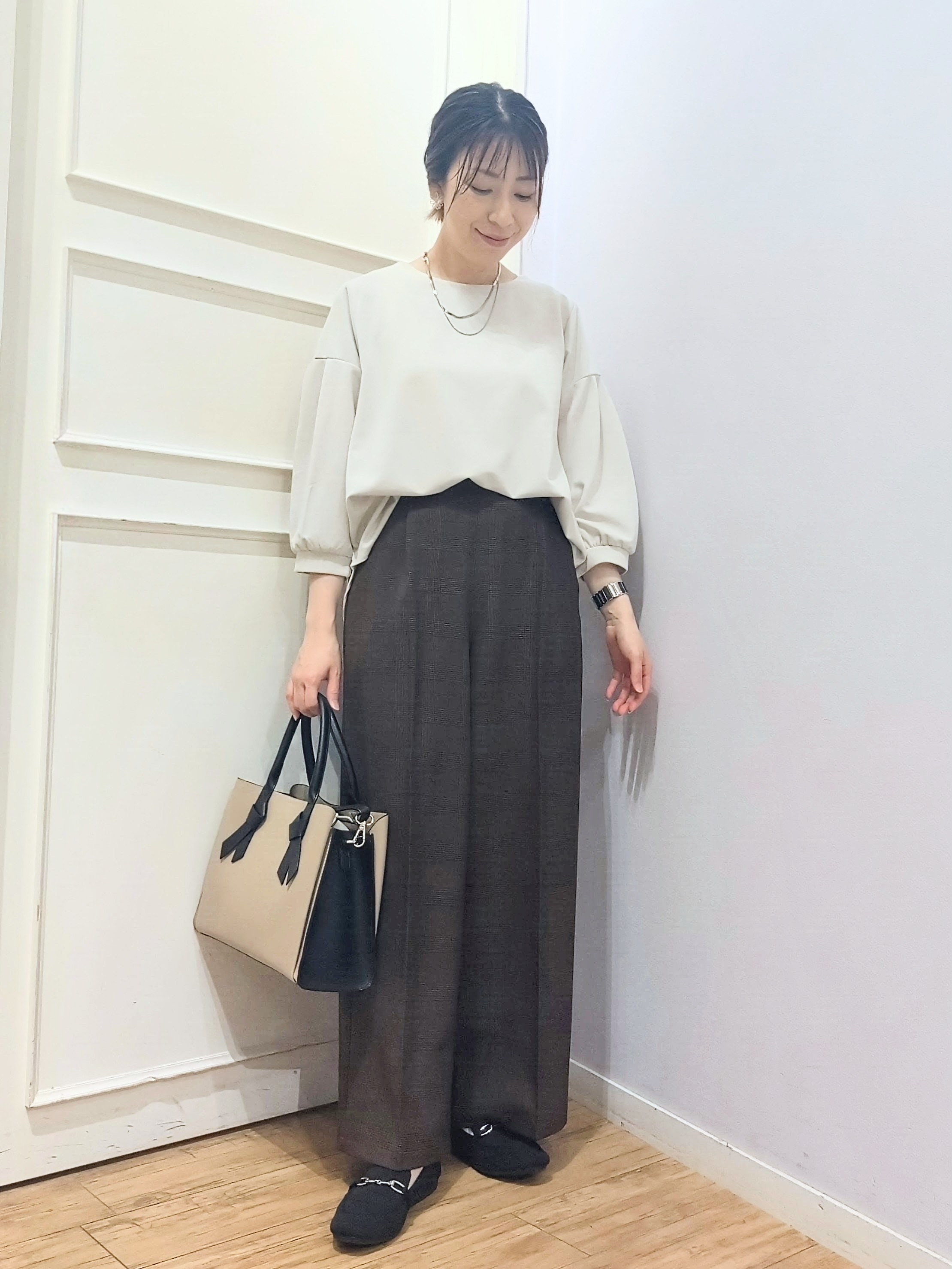 miomioさんの「SHOO･LA･RUE｜【セットアップ可/洗濯後しわになりにくい】ウールフィール ダブルジャケット」を使ったコーディネート