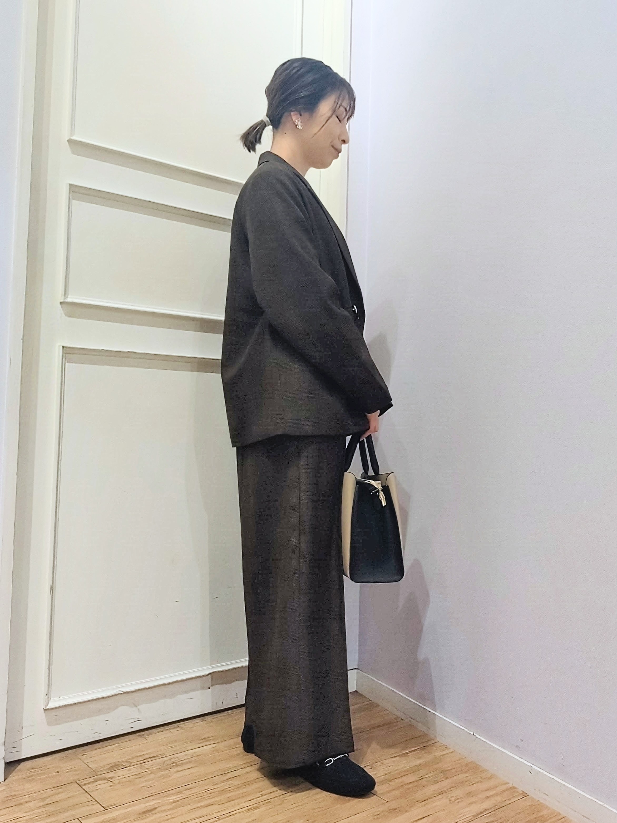 miomioさんの「SHOO･LA･RUE｜【セットアップ可/洗濯後しわになりにくい】ウールフィール ダブルジャケット」を使ったコーディネート