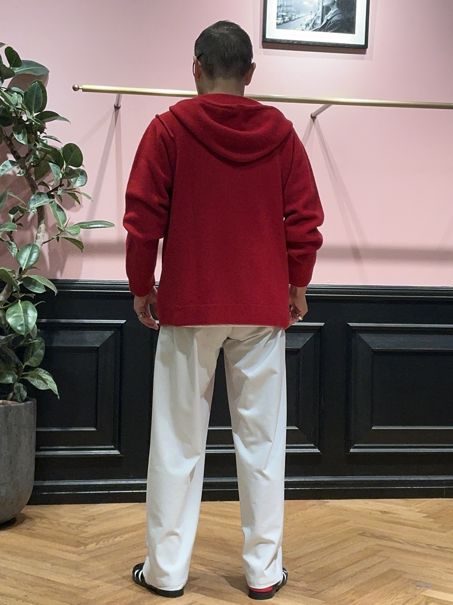 torigoeさんの「DRESSTERIOR｜◆ホールガーメント（R） ウールカシミヤ ジップパーカー」を使ったコーディネート