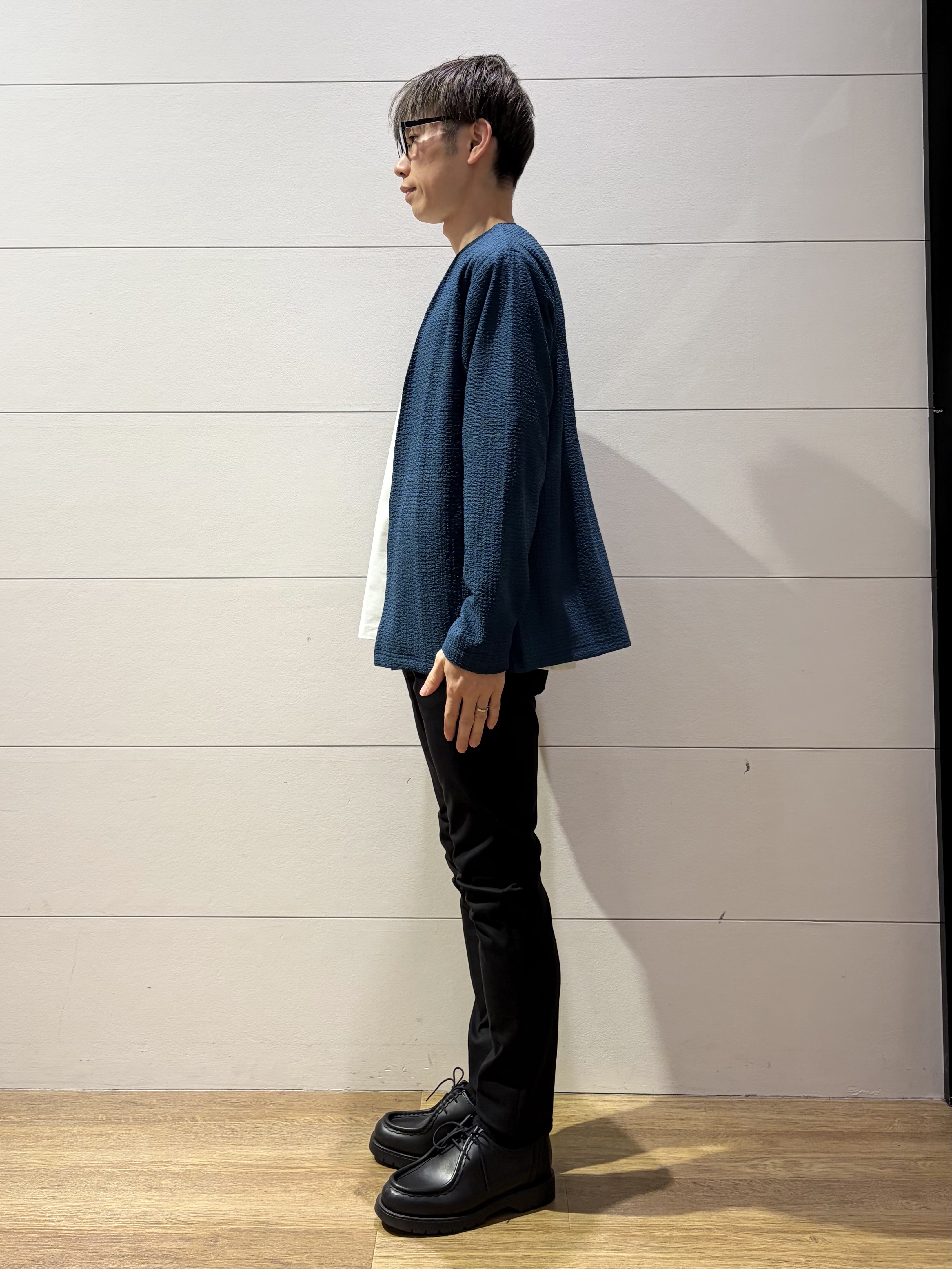 つーじーさんの「THE SHOP TK｜【2点セット／洗濯機OK】長袖カーディガン+半袖Tシャツ」を使ったコーディネート
