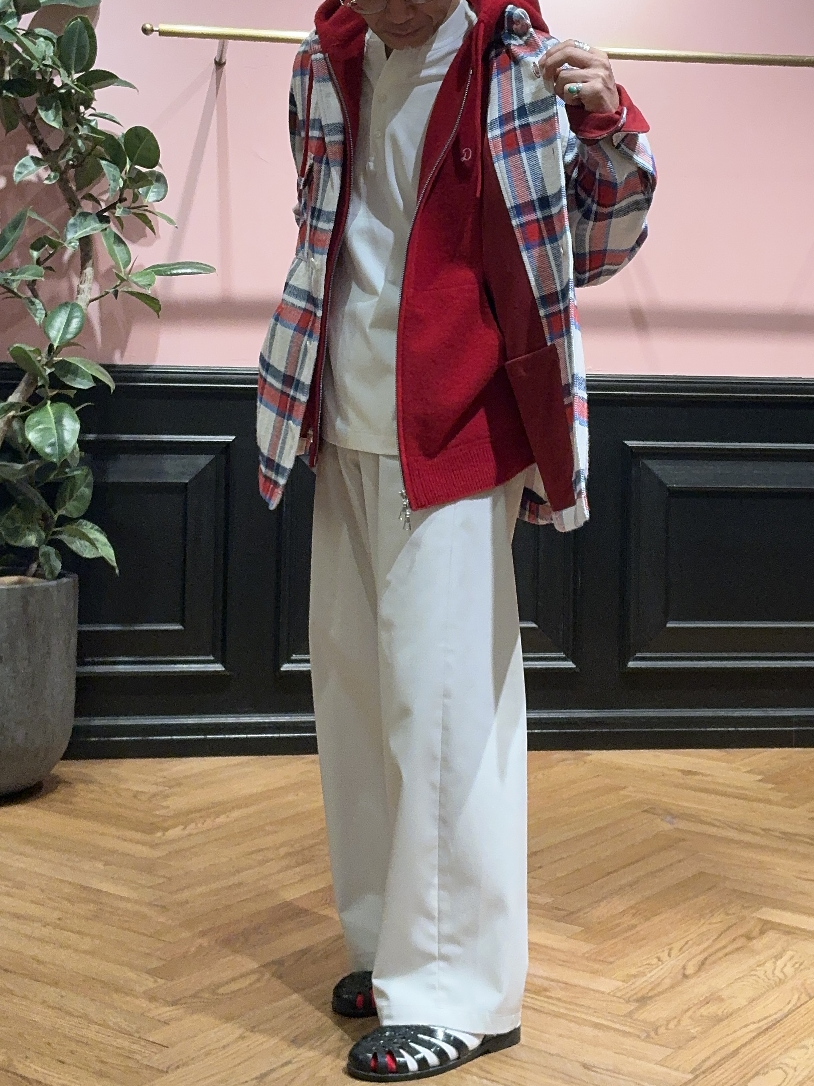 torigoeさんの「DRESSTERIOR｜タータンチェック シャツブルゾン」を使ったコーディネート