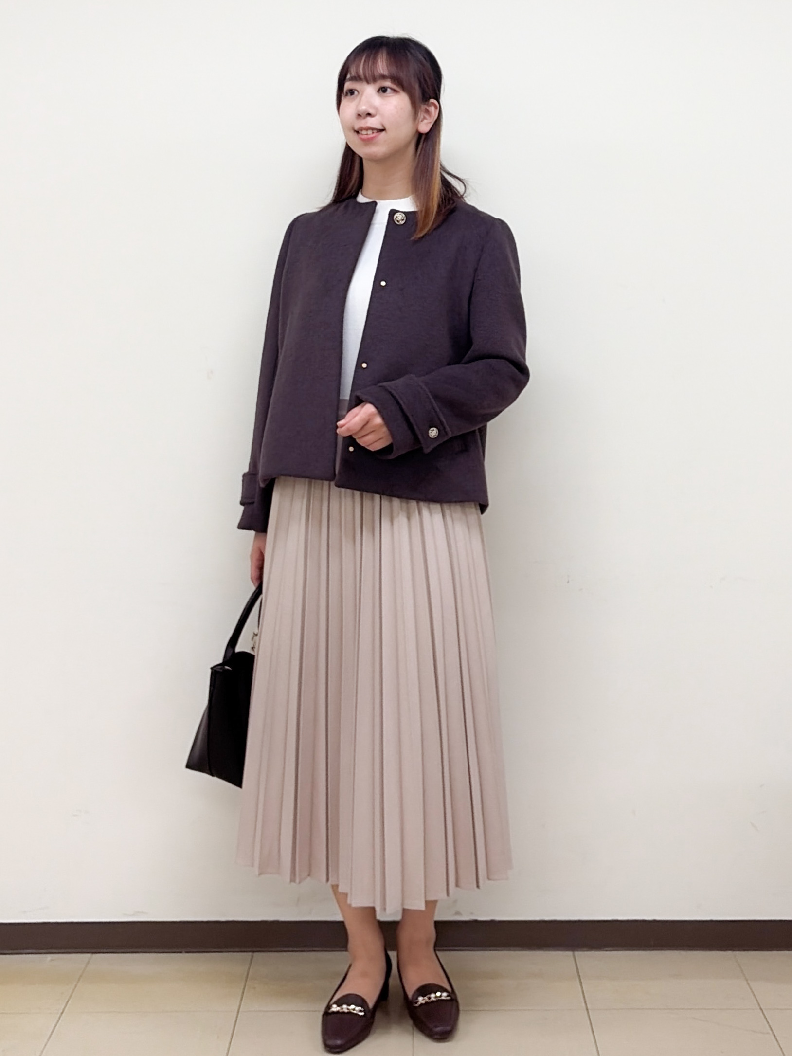yurinaさんの「index｜【植草美幸先生が指南する好印象スタイル】カシミヤ混ノーカラーショートコート」を使ったコーディネート