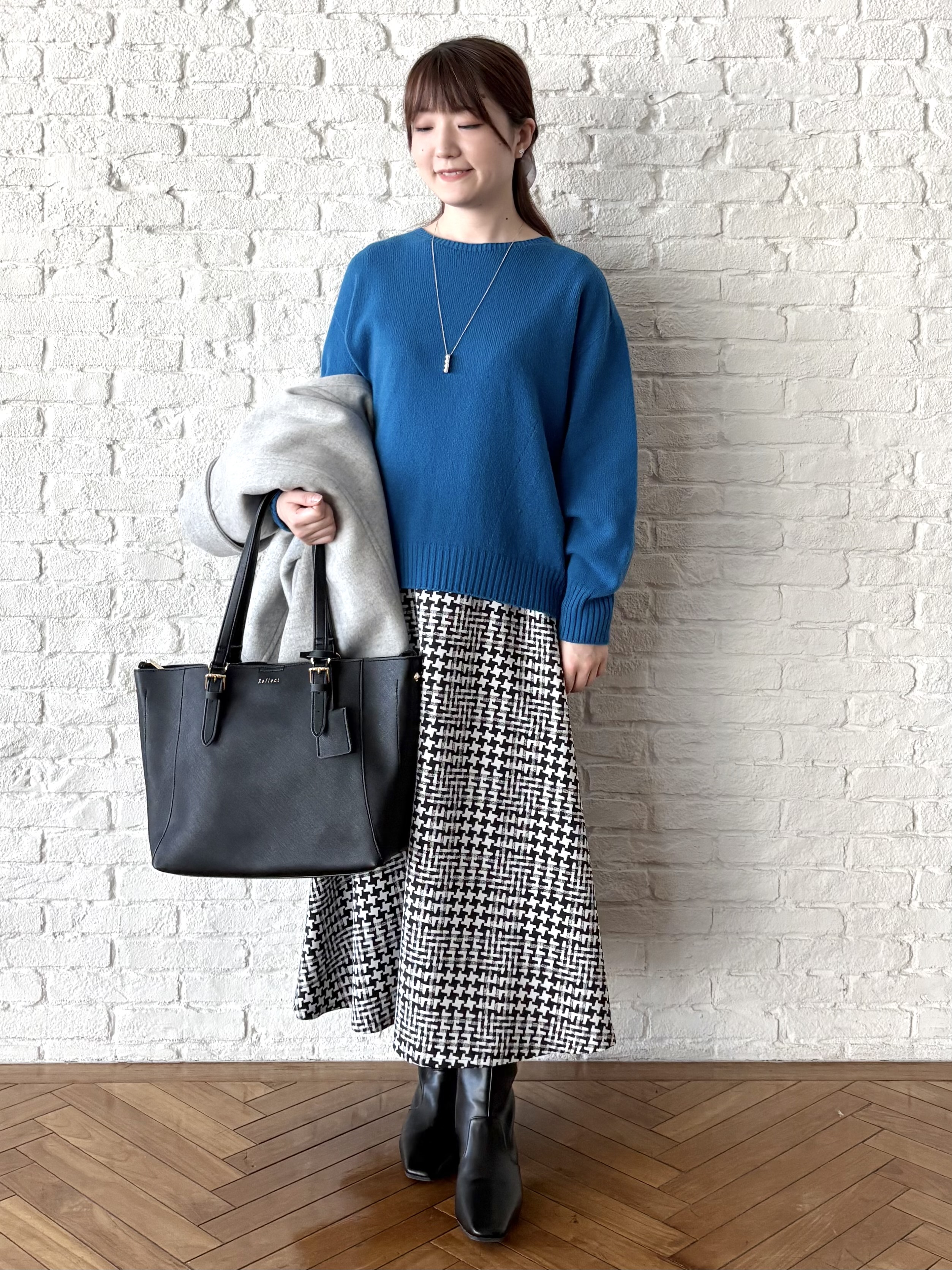 mikiさんの「Reflect｜パール調バー&times;チェーンネックレス」を使ったコーディネート