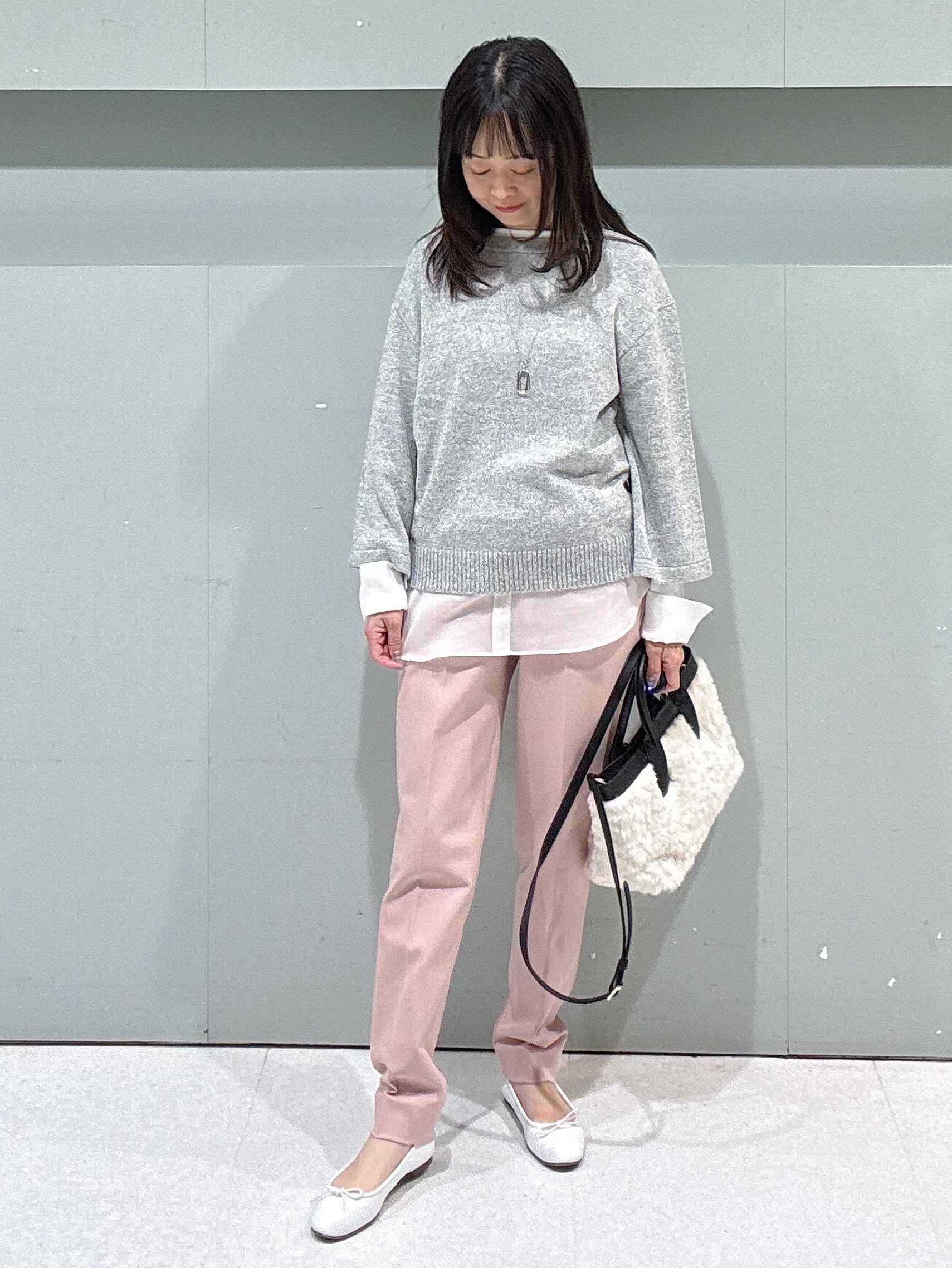 makiさんの「UNTITLED｜【アンサンブル可/手洗い可】杢調プルオーバーニット」を使ったコーディネート