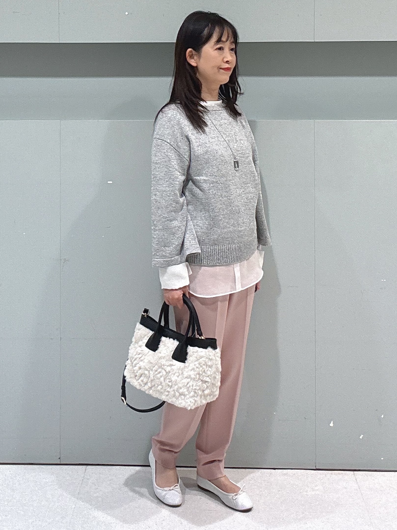makiさんの「UNTITLED｜【アンサンブル可/手洗い可】杢調プルオーバーニット」を使ったコーディネート