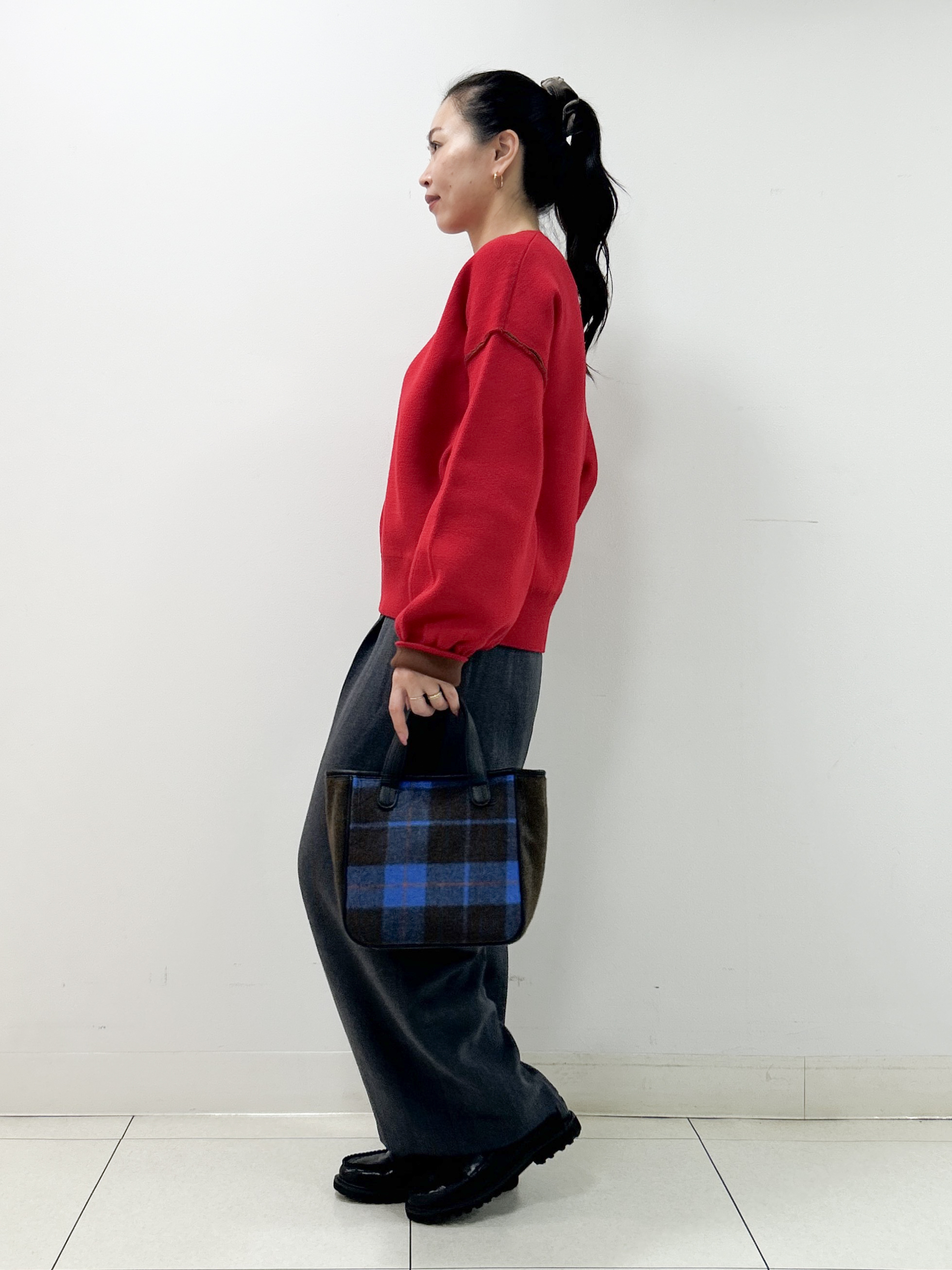 Kaiさんの「Dessin｜【2WAY/洗濯機OK/XS-L】配色リバーシブル コットンジャカード クルーネックニット」を使ったコーディネート