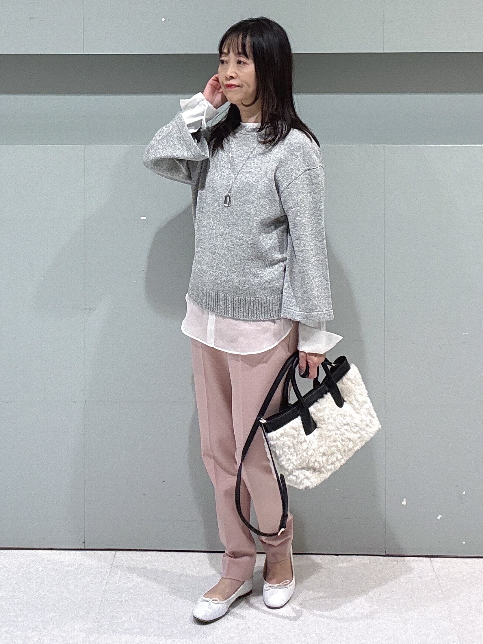 makiさんの「UNTITLED｜【アンサンブル可/手洗い可】杢調プルオーバーニット」を使ったコーディネート
