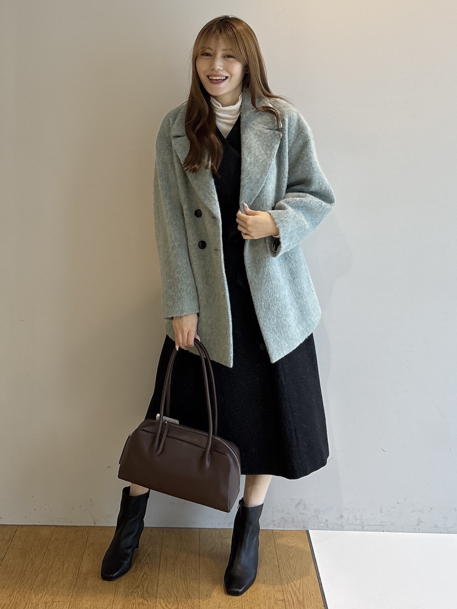 sayaさんの「UNTITLED｜シャギーダブルコート」を使ったコーディネート